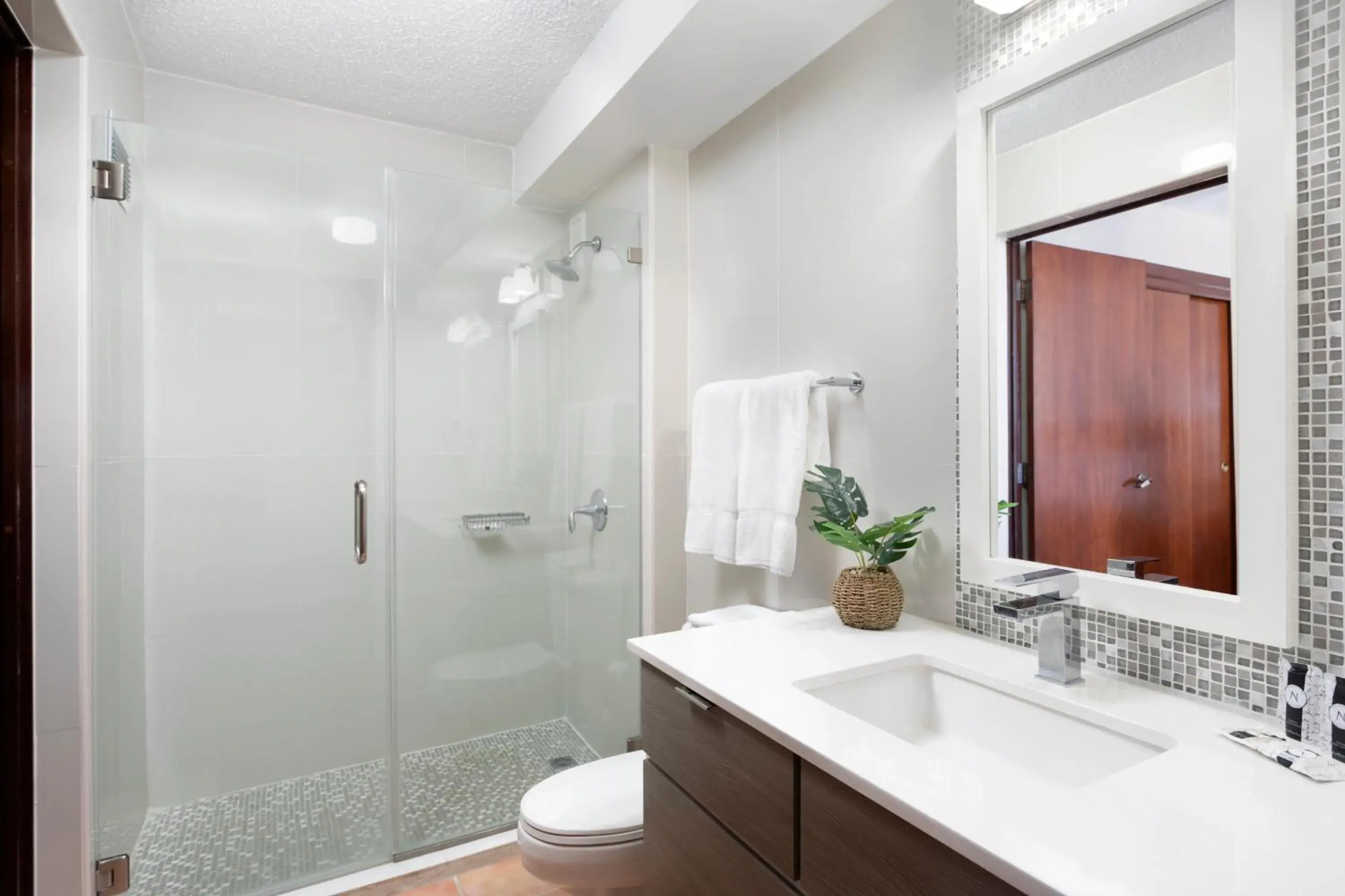 One-Bedroom Suite - single occupancy in Rincon Beach Resort One-Bedroom Suite - single occupancy in Rincon Beach Resort