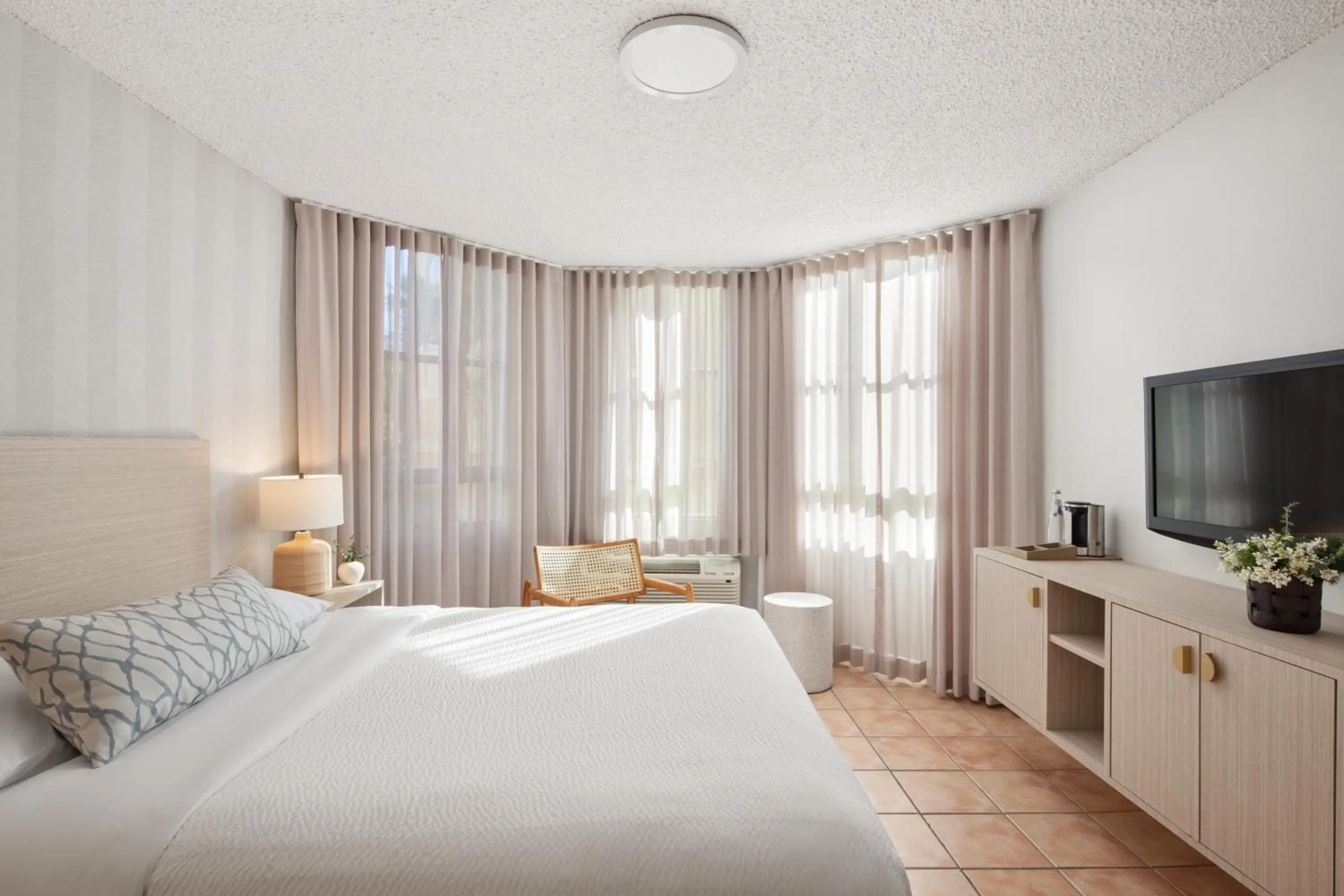 Bedroom, Bed in Rincon Beach Resort