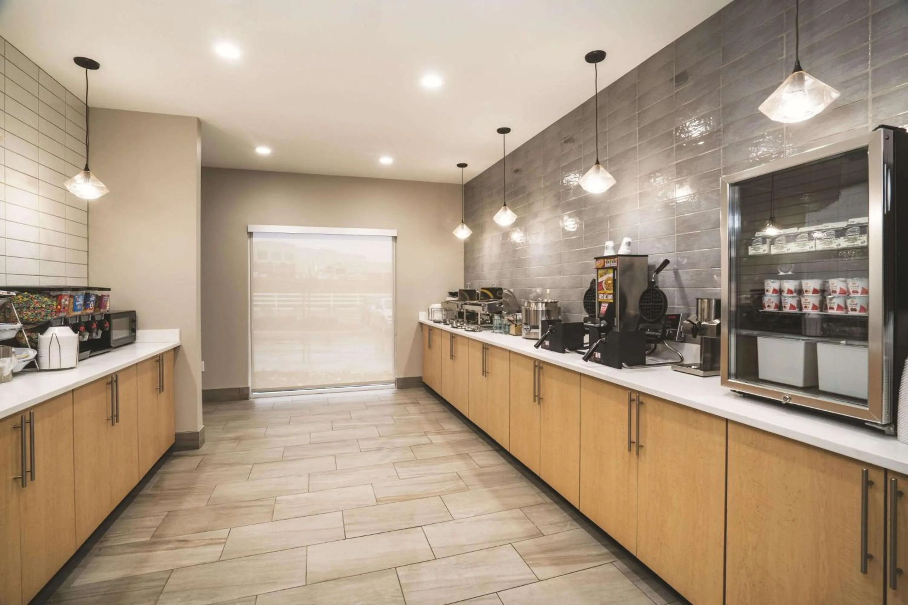 Restaurant/places to eat in La Quinta by Wyndham Chattanooga North - Hixson