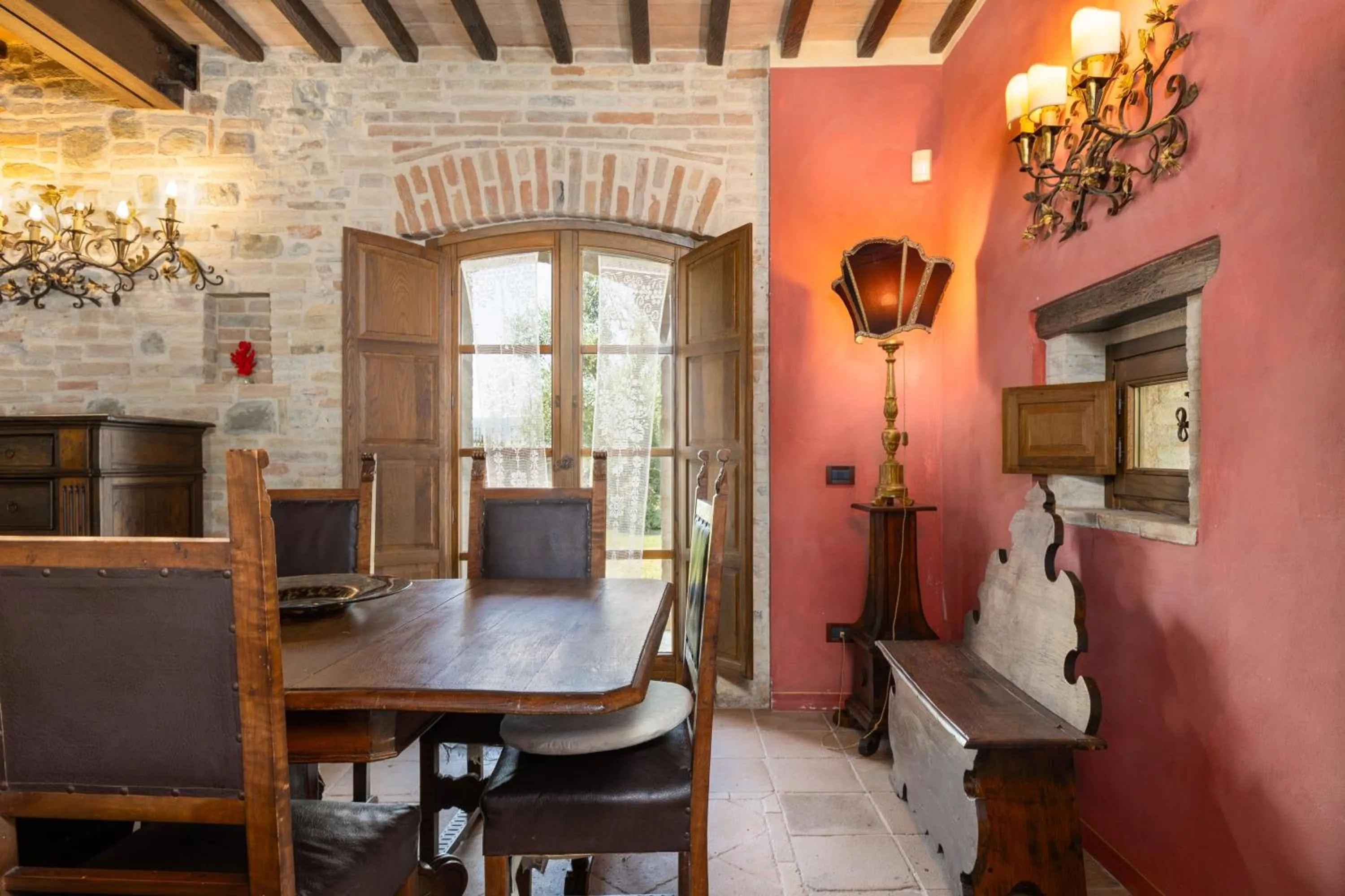 Villa Assisi by PosarelliVillas