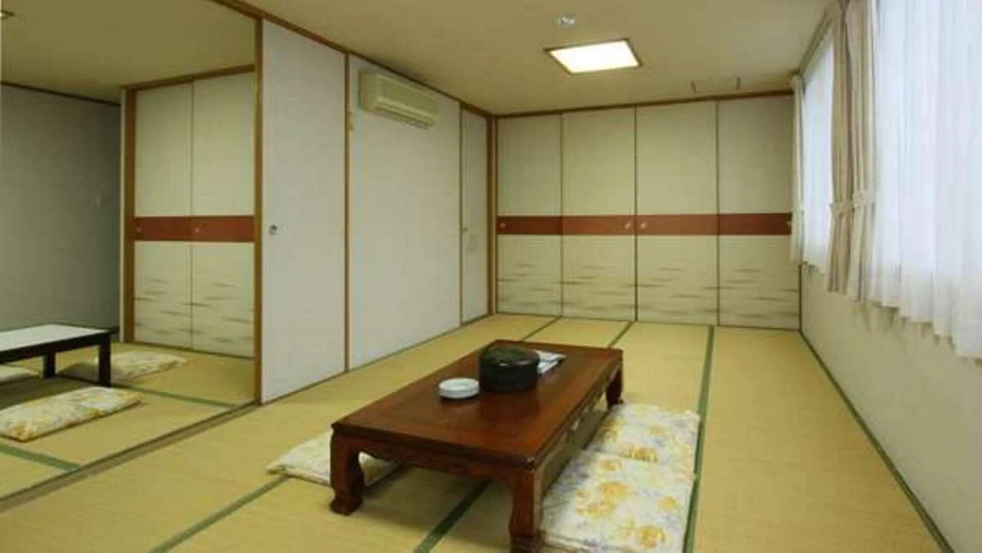 Photo of the whole room, Bed in HOTEL 24sweets HAKUBA