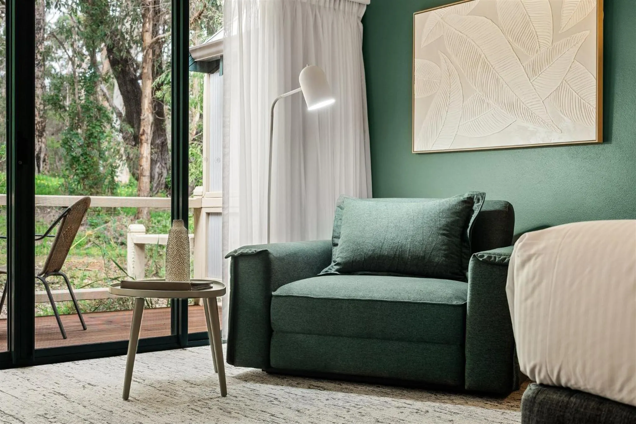 Living room in Heritage Trail Lodge