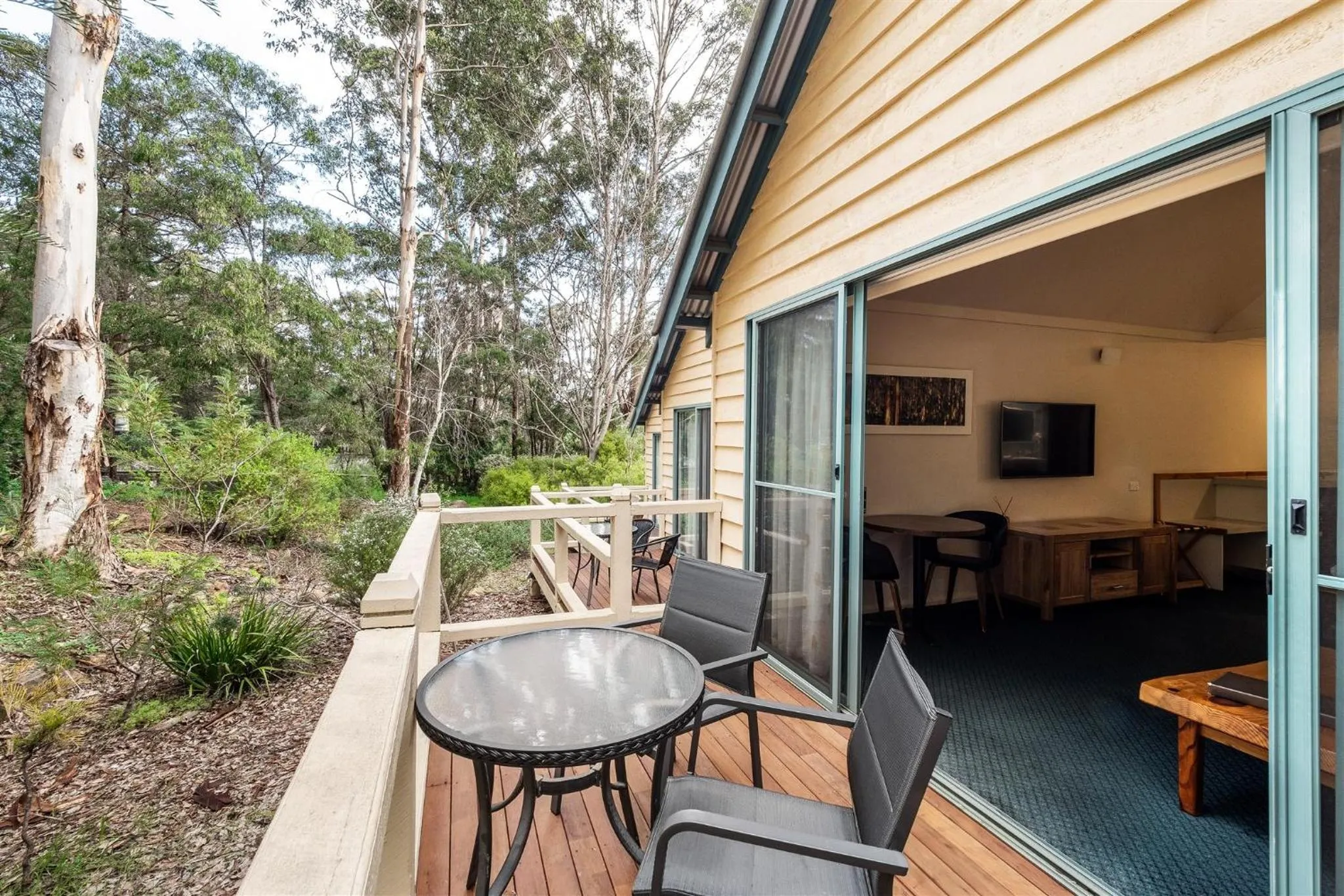 Day in Heritage Trail Lodge