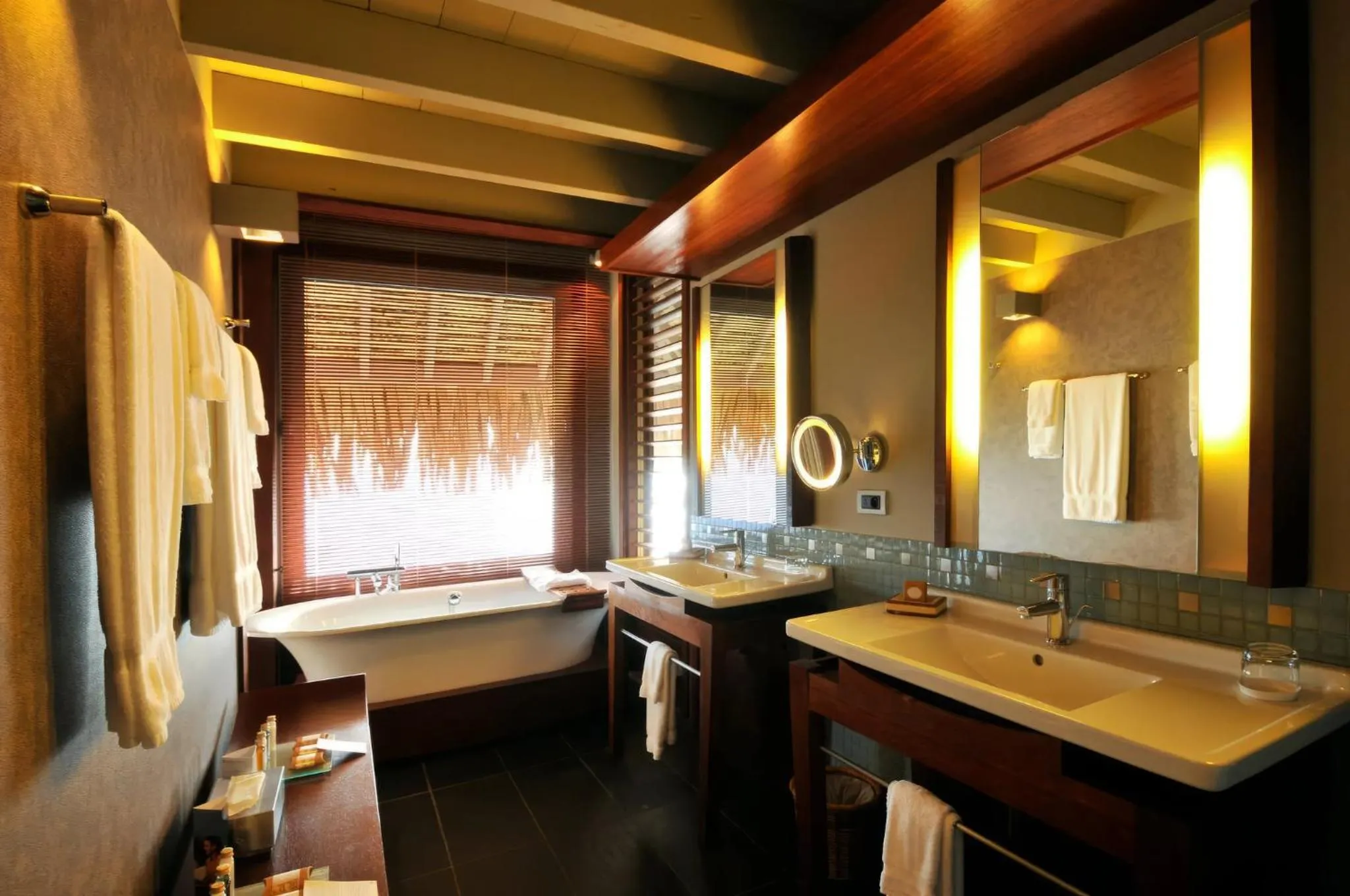 Photo of the whole room in InterContinental Tahiti Resort & Spa by IHG