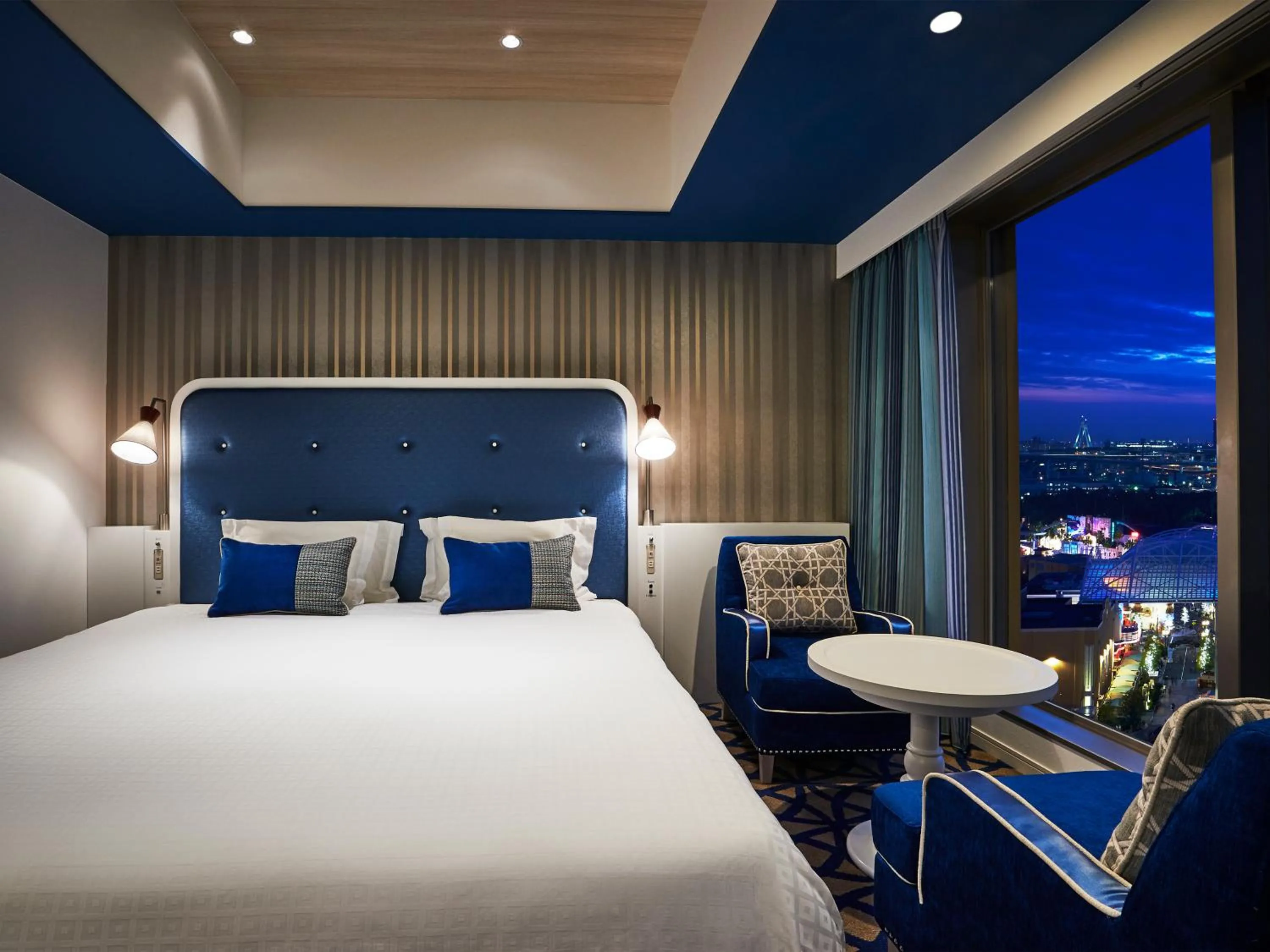 Bed in Hotel Universal Port