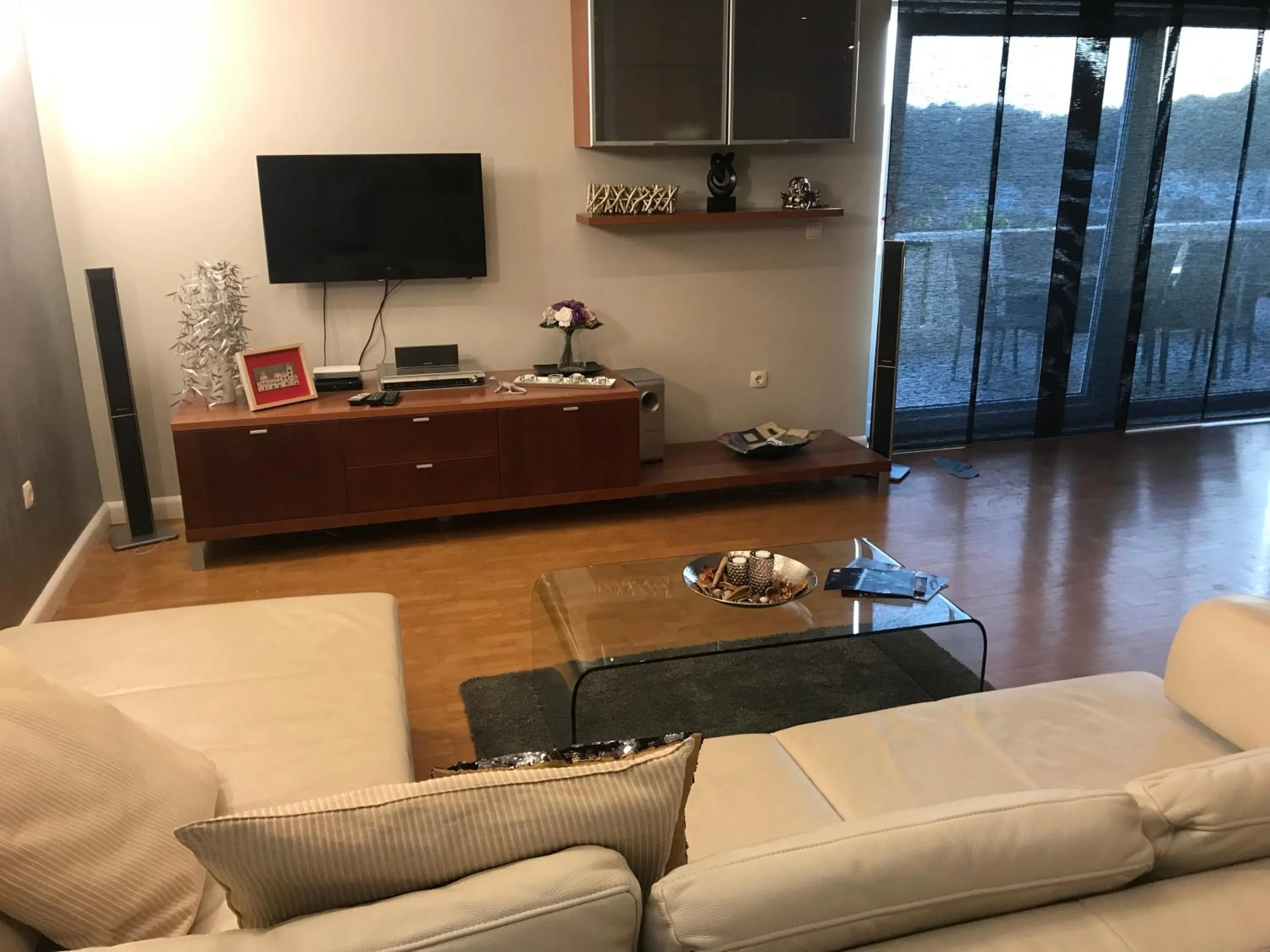 Communal lounge/ TV room in Blue Diamond
