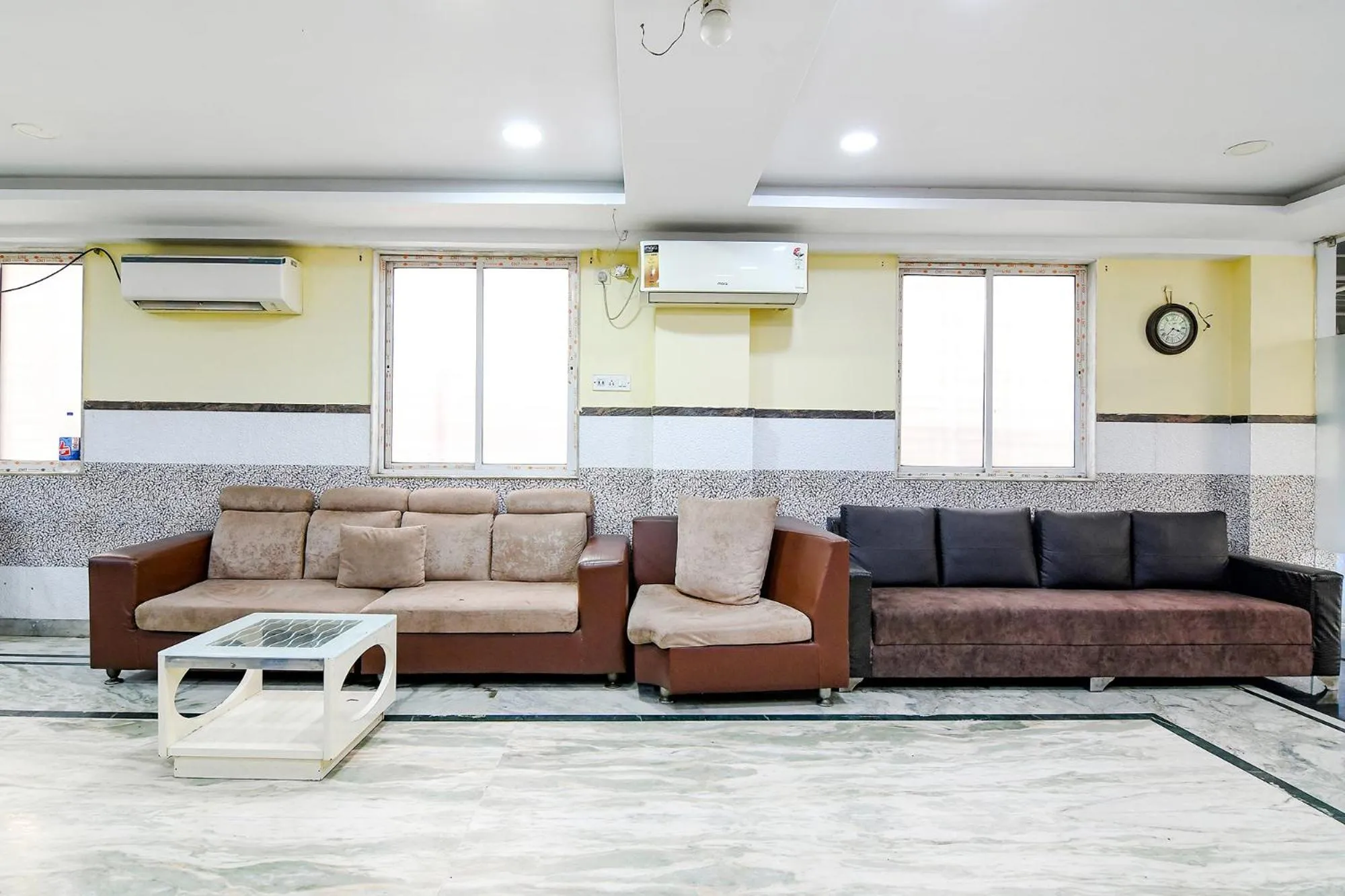 Seating area in FabHotel Saltlake Palace - Nr Anandlok Hospital