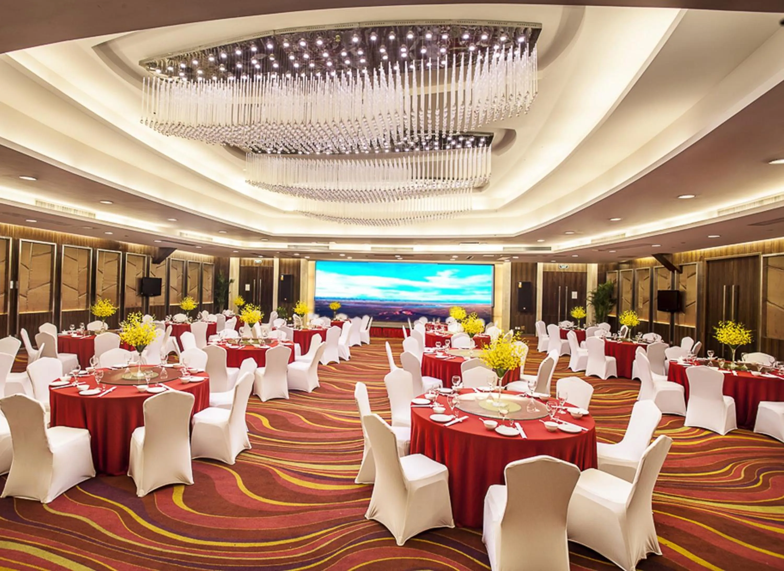 Meeting/conference room in Holiday Inn Hefei by IHG