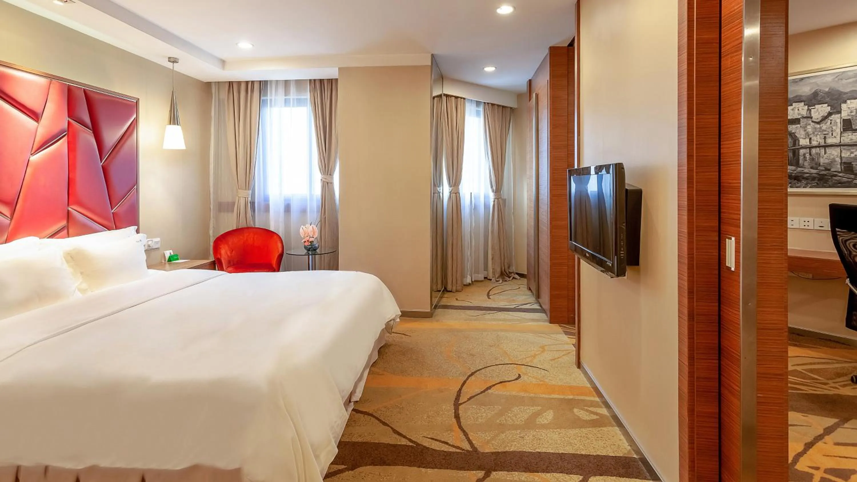 Photo of the whole room in Holiday Inn Hefei by IHG