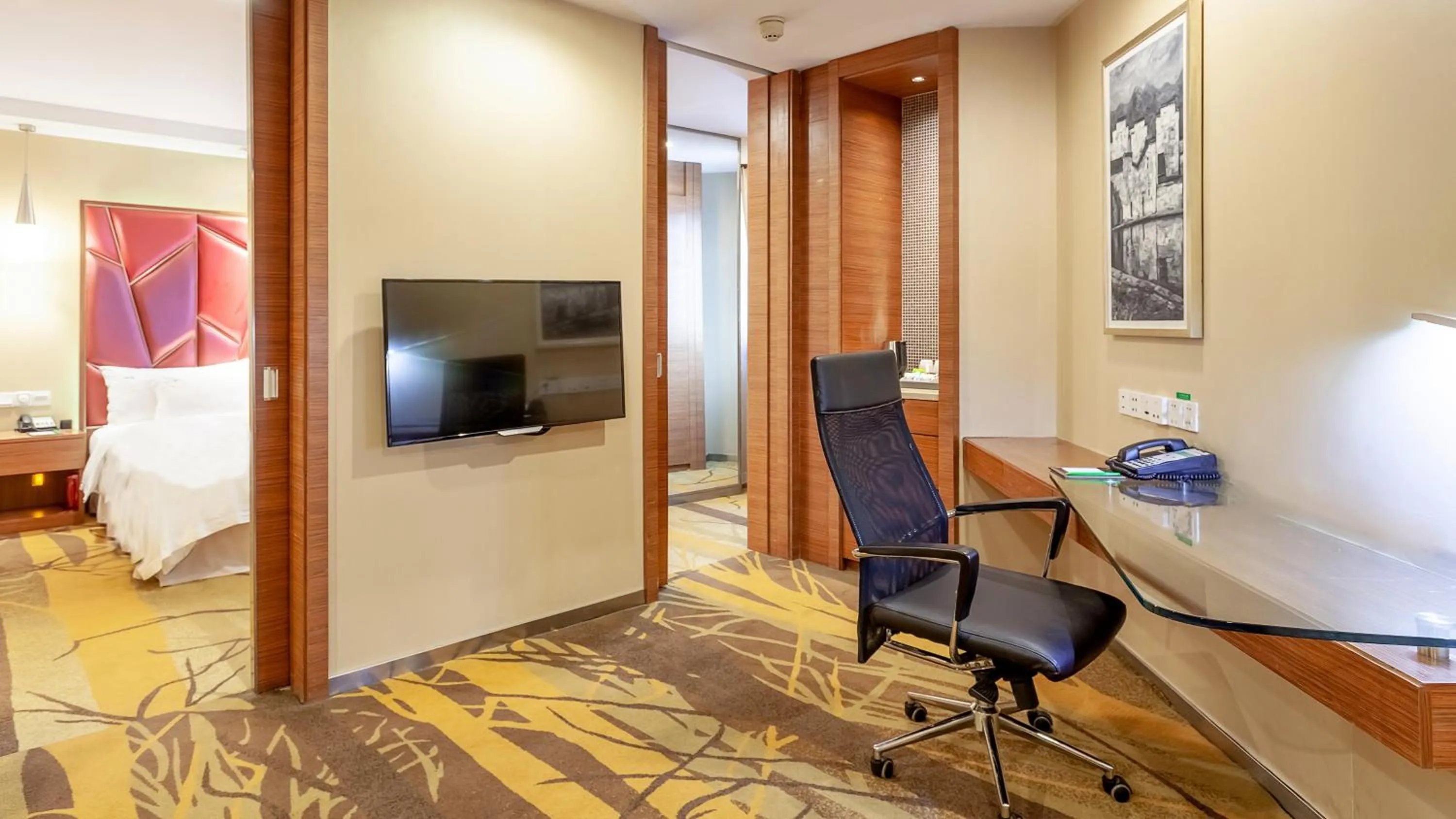 Photo of the whole room in Holiday Inn Hefei by IHG