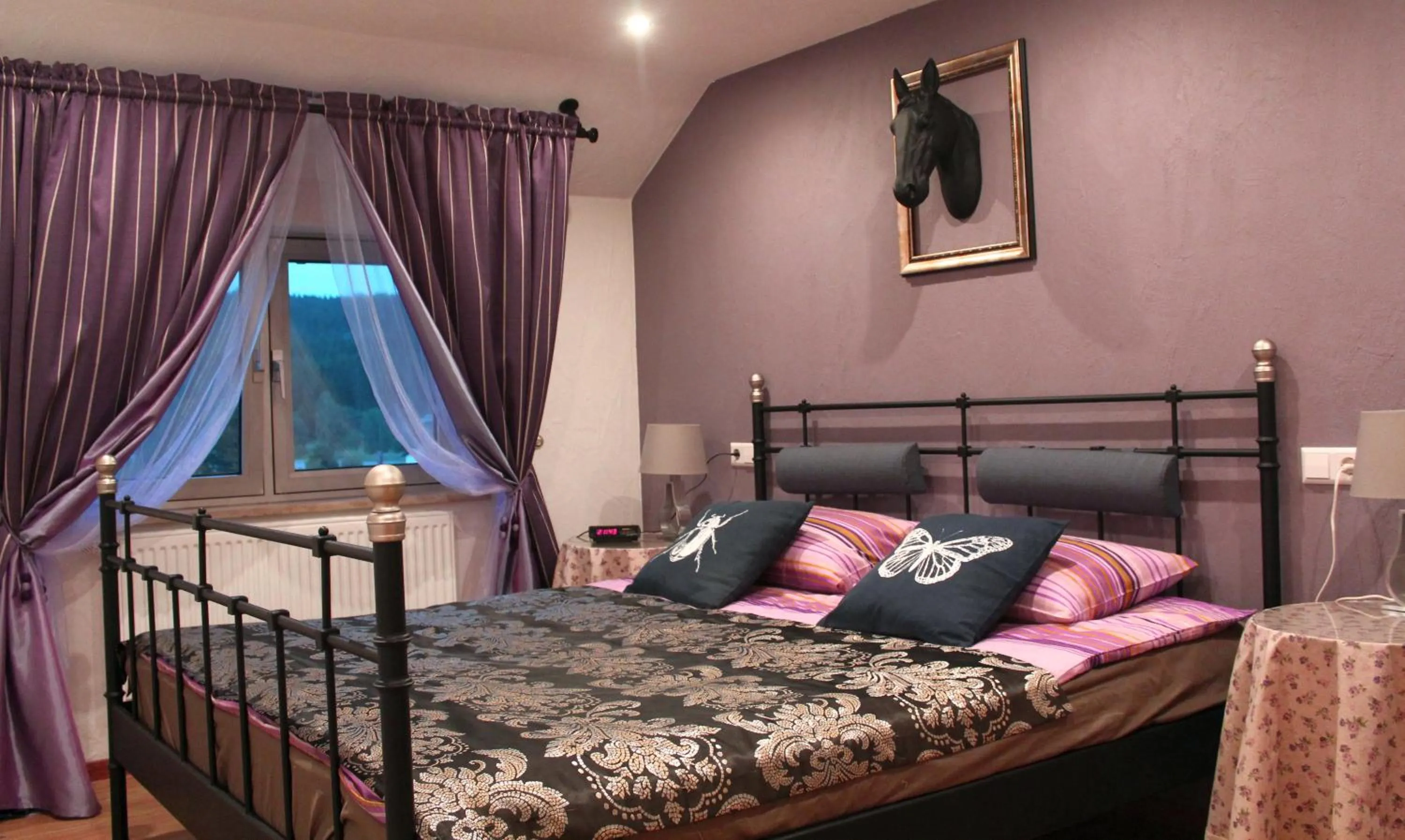 Bed in Hotel Jägerhof