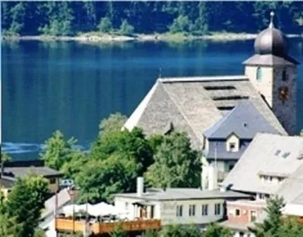 Lake view in Hotel Jägerhof