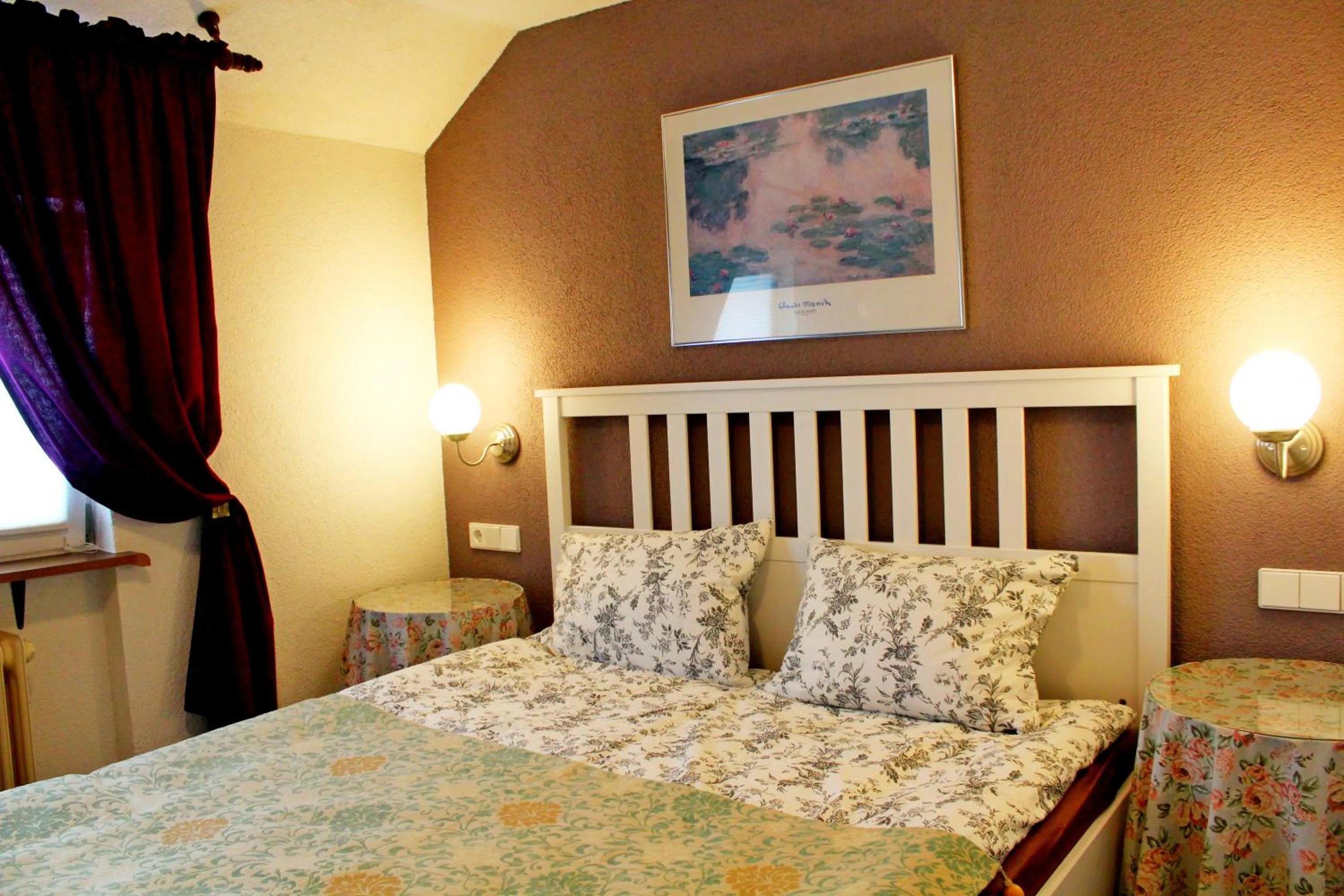 Bed in Hotel Jägerhof