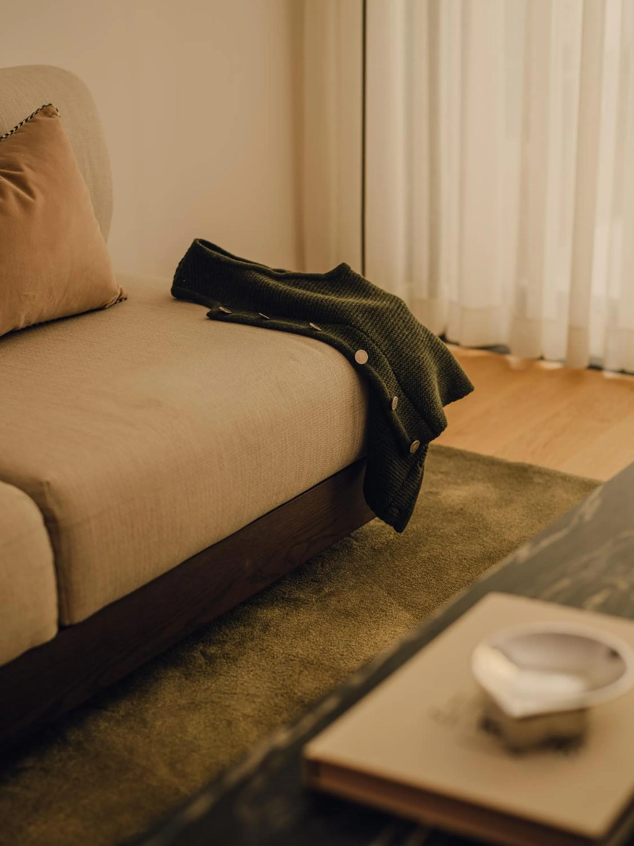 Seating area, Bed in Aethos Hotel Monterosa