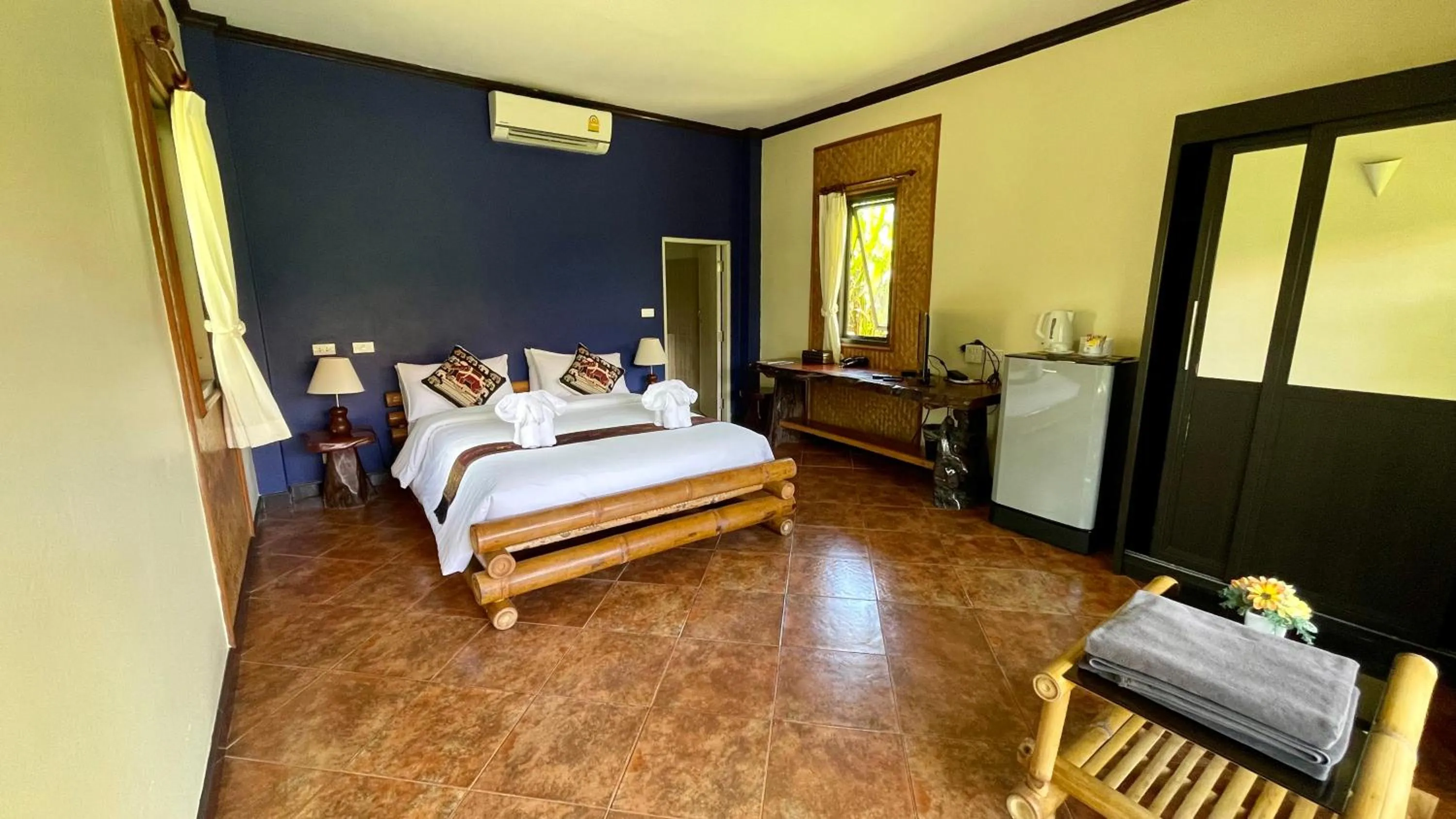 Decorative detail, Bed in Garden Resort