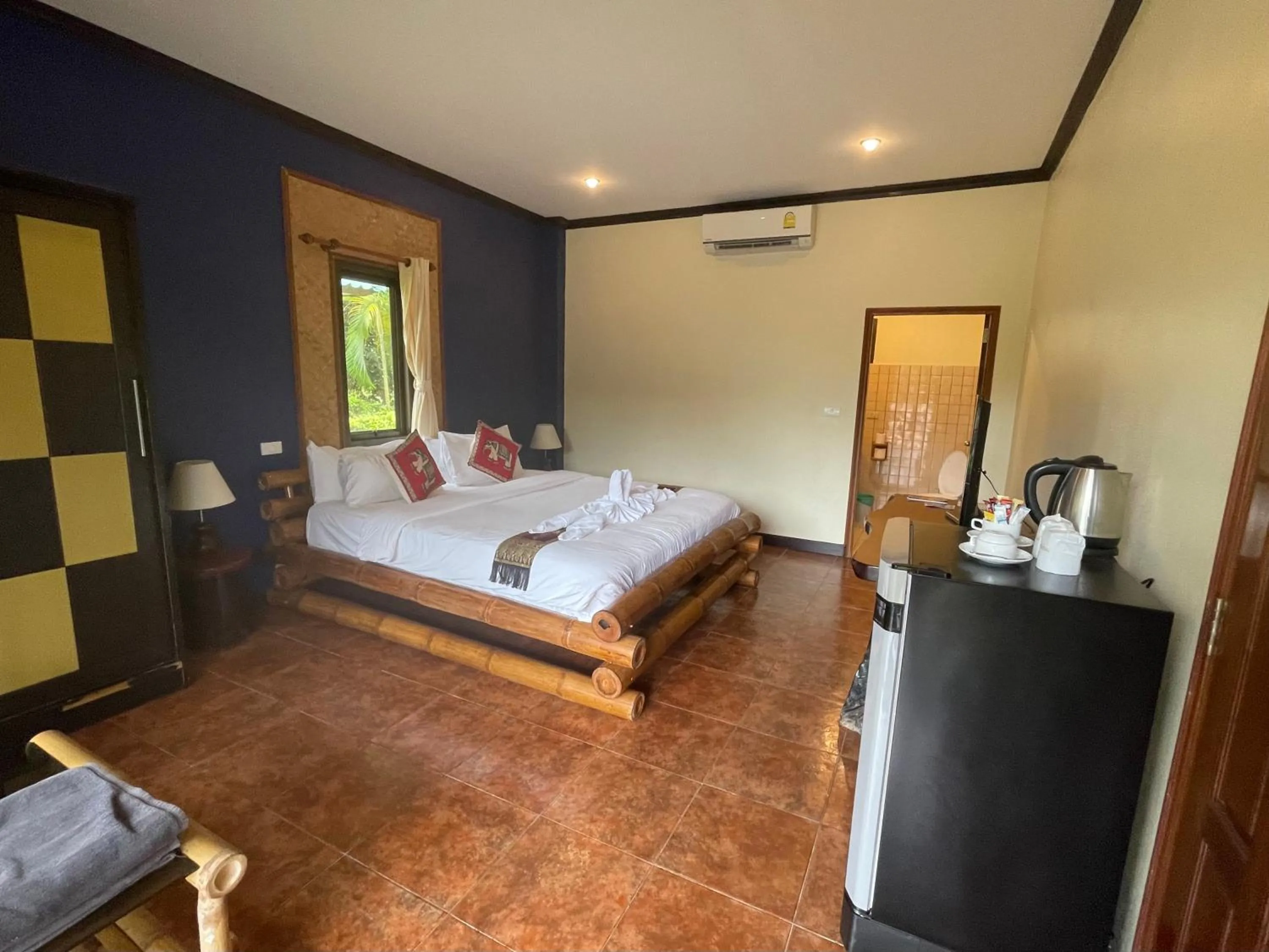 Decorative detail, Bed in Garden Resort