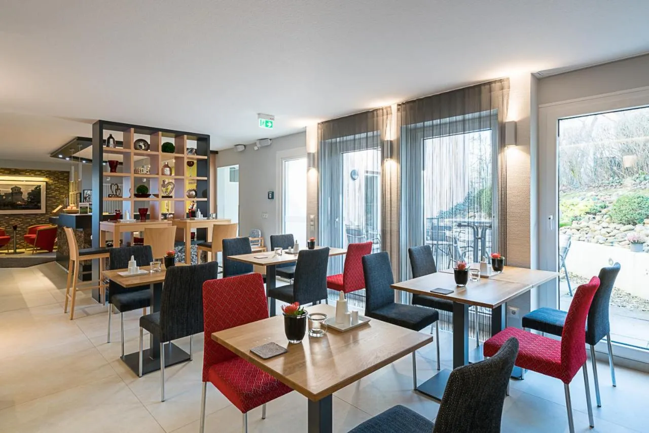 Restaurant/places to eat in BioHotel Kassel Wilhelmshöher Tor