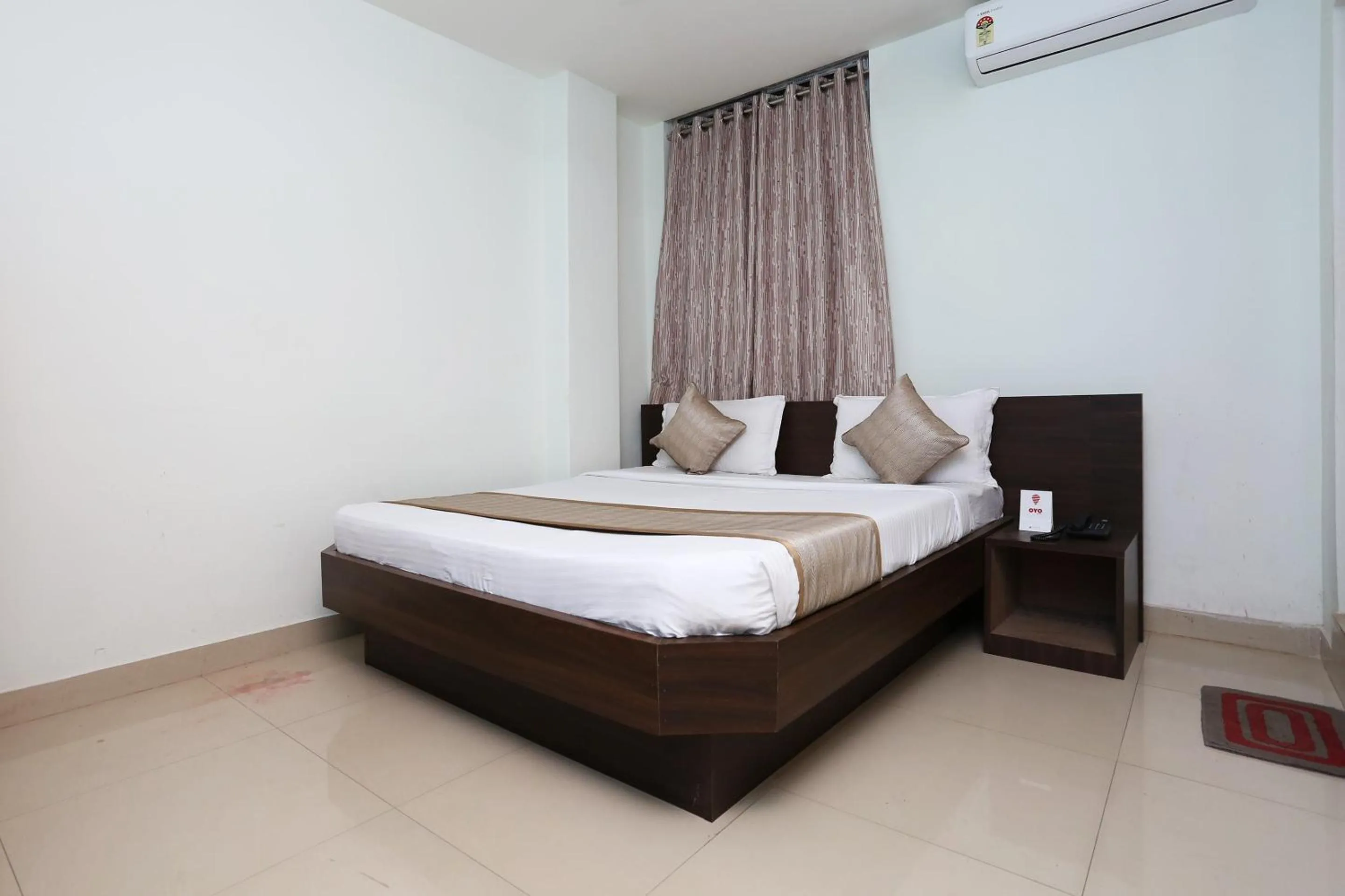 Super Hotel O Aashray Guest House