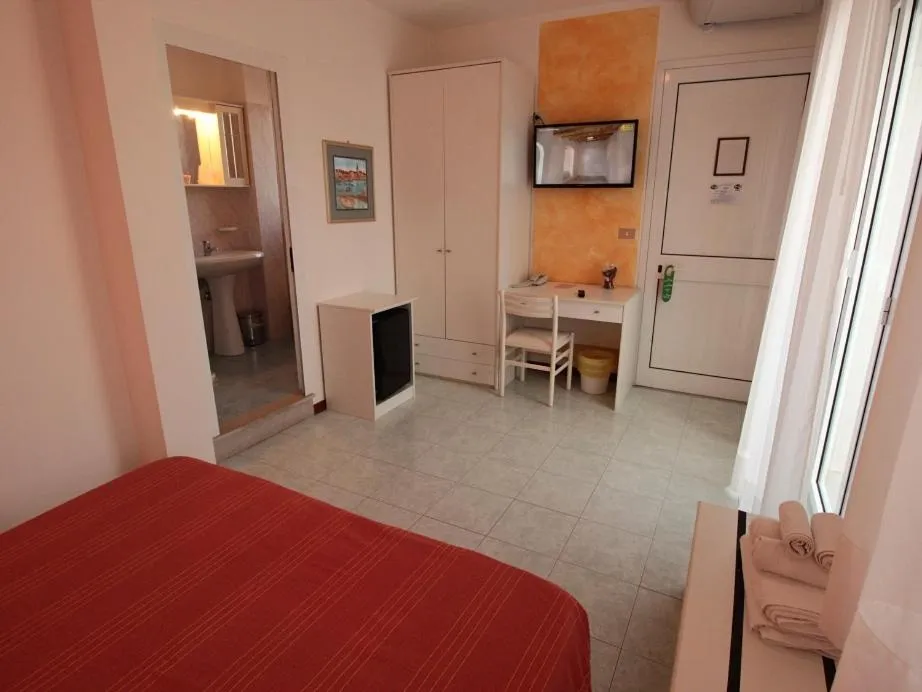 Photo of the whole room in Hotel Nuova Graziosa