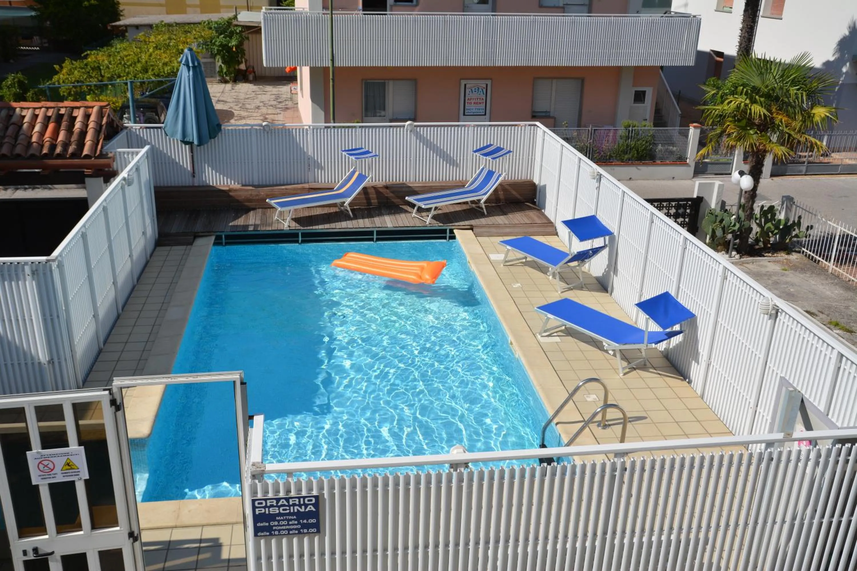 Swimming pool in Hotel Nuova Graziosa