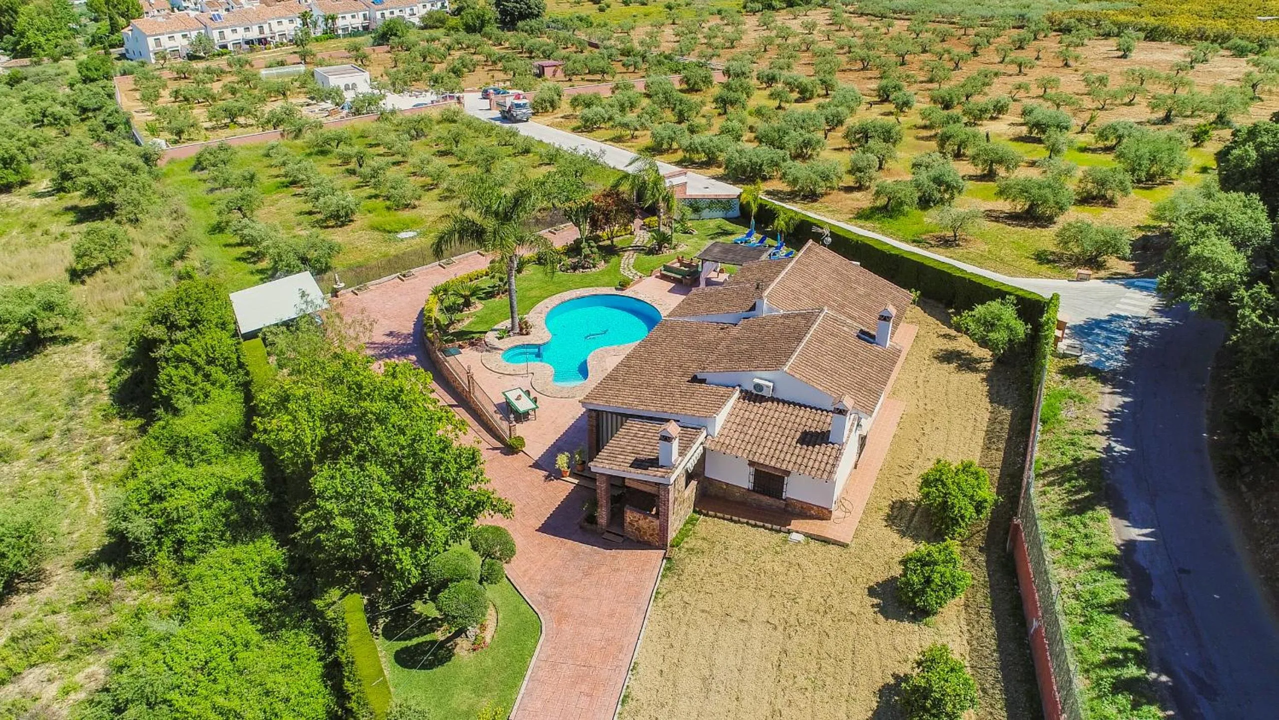 Cubo's Villa Ruiz