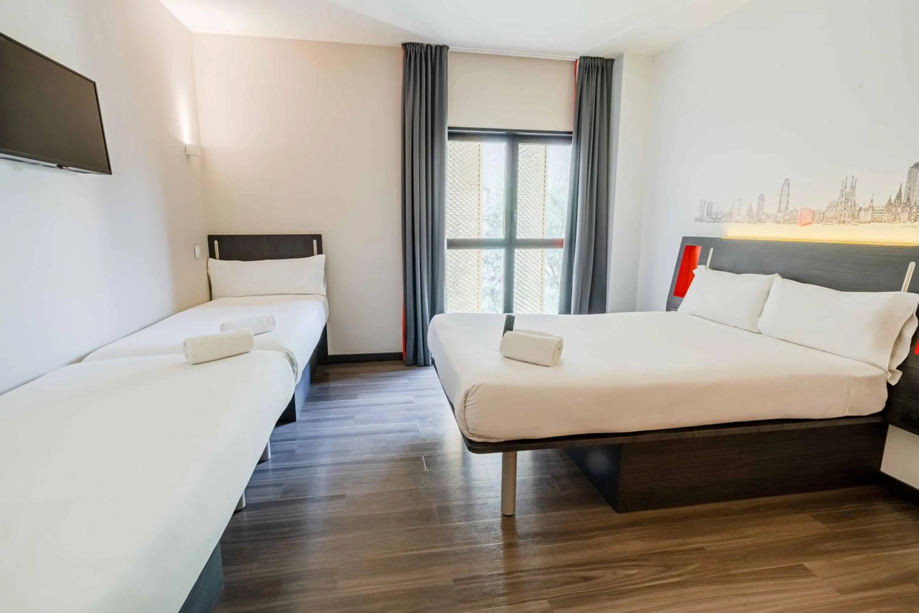 Bed in easyHotel Barcelona Fira