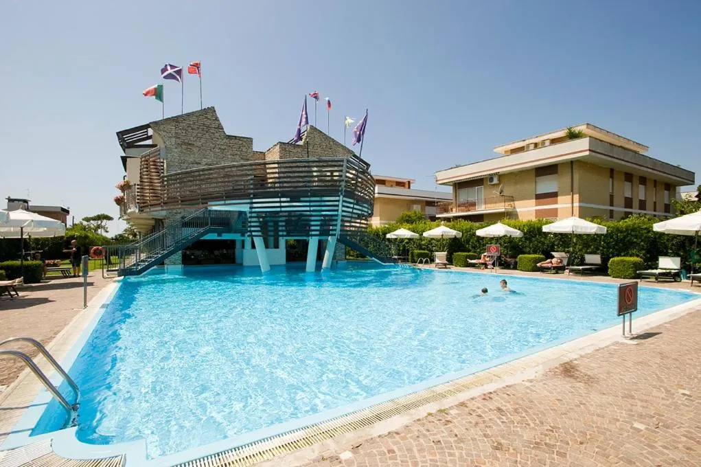 Swimming pool in Hotel Poseidon