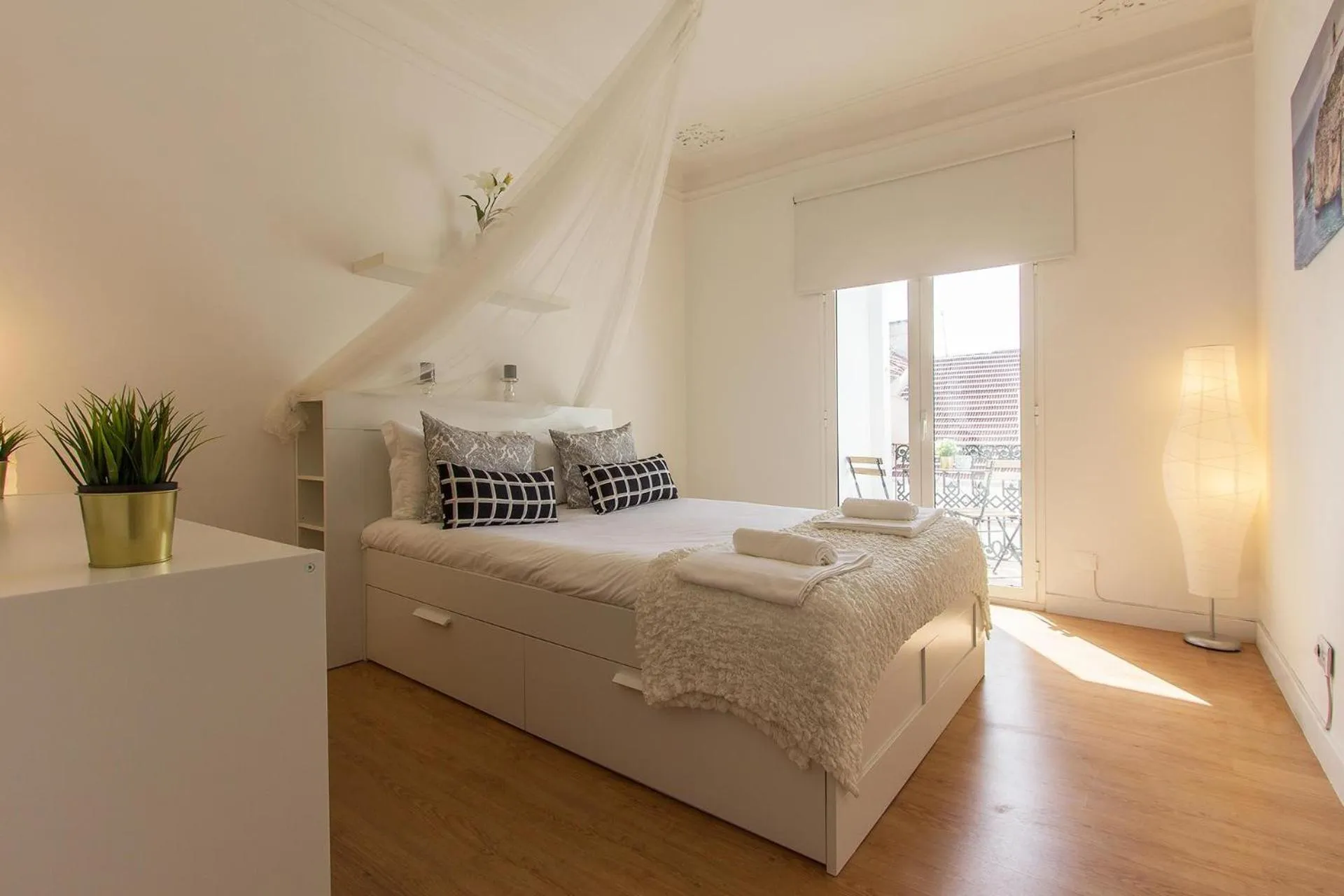 Other, Bed in Bairro Alto Stylish by Homing