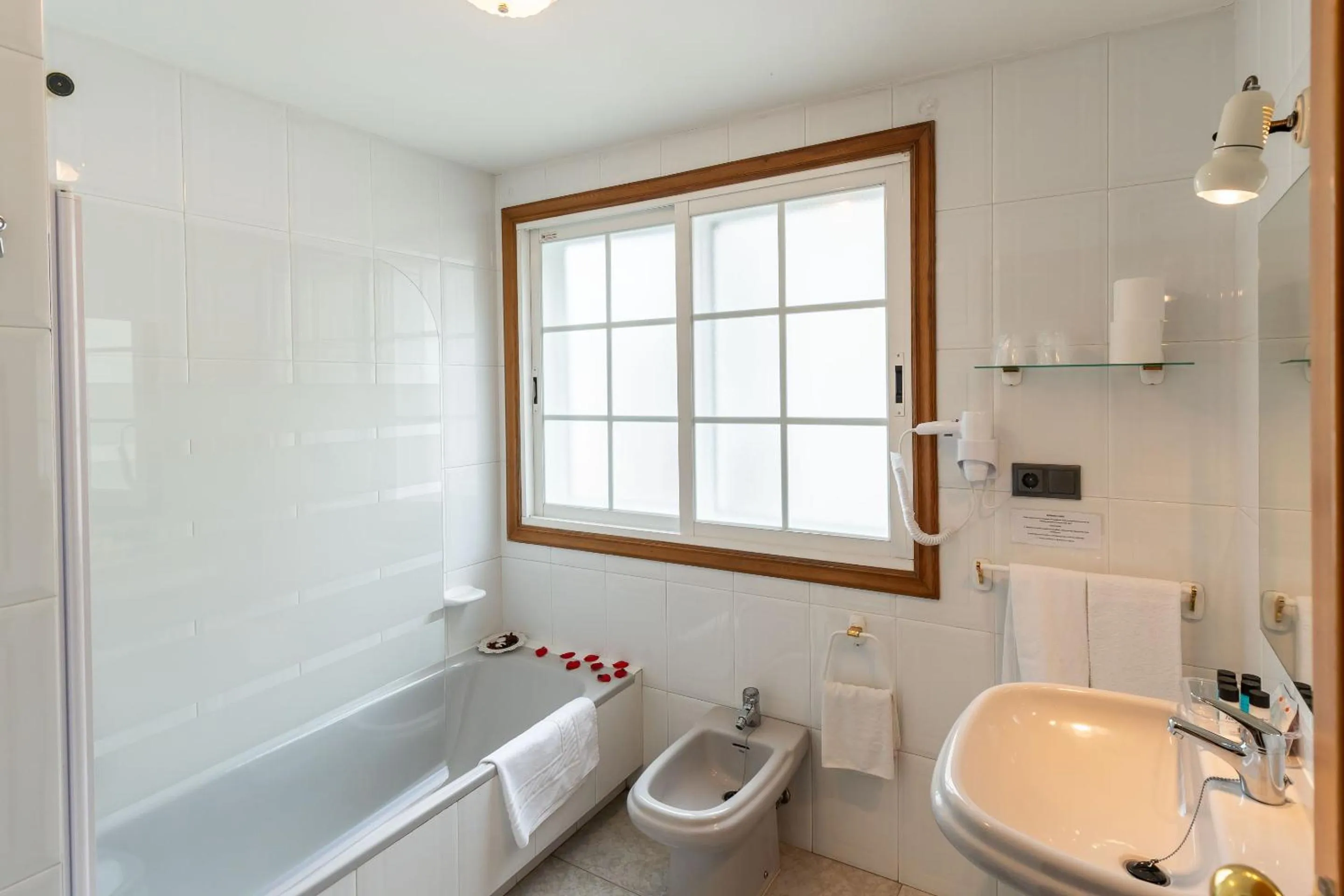 Bathroom in Hotel Panadeiramar