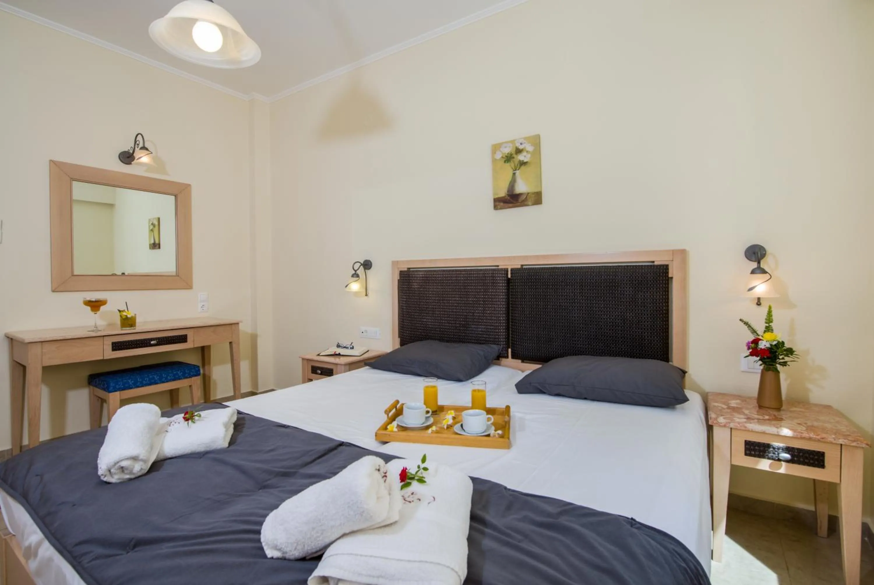 Bedroom, Bed in Toxo Hotel