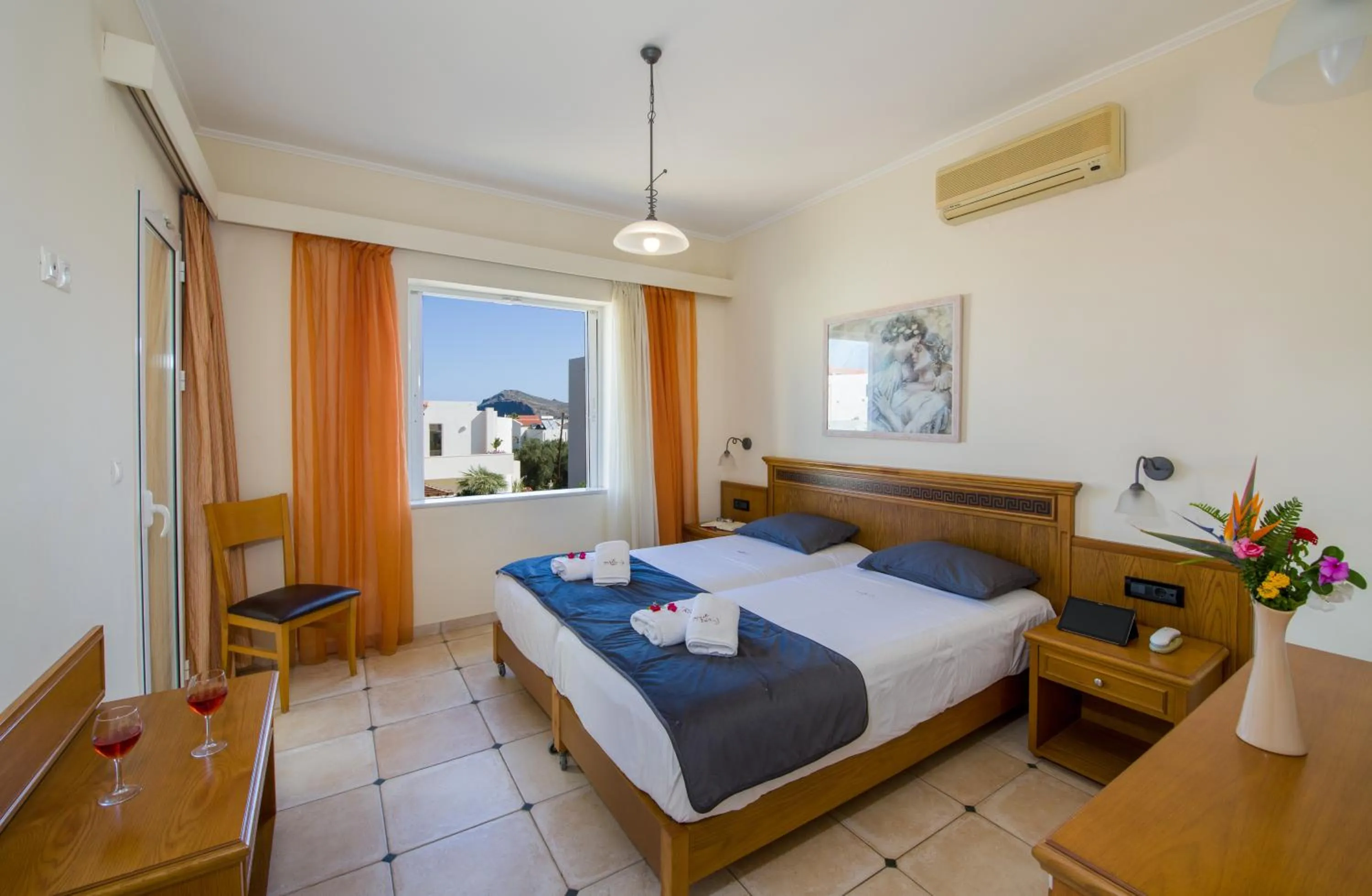 Bedroom, Bed in Toxo Hotel