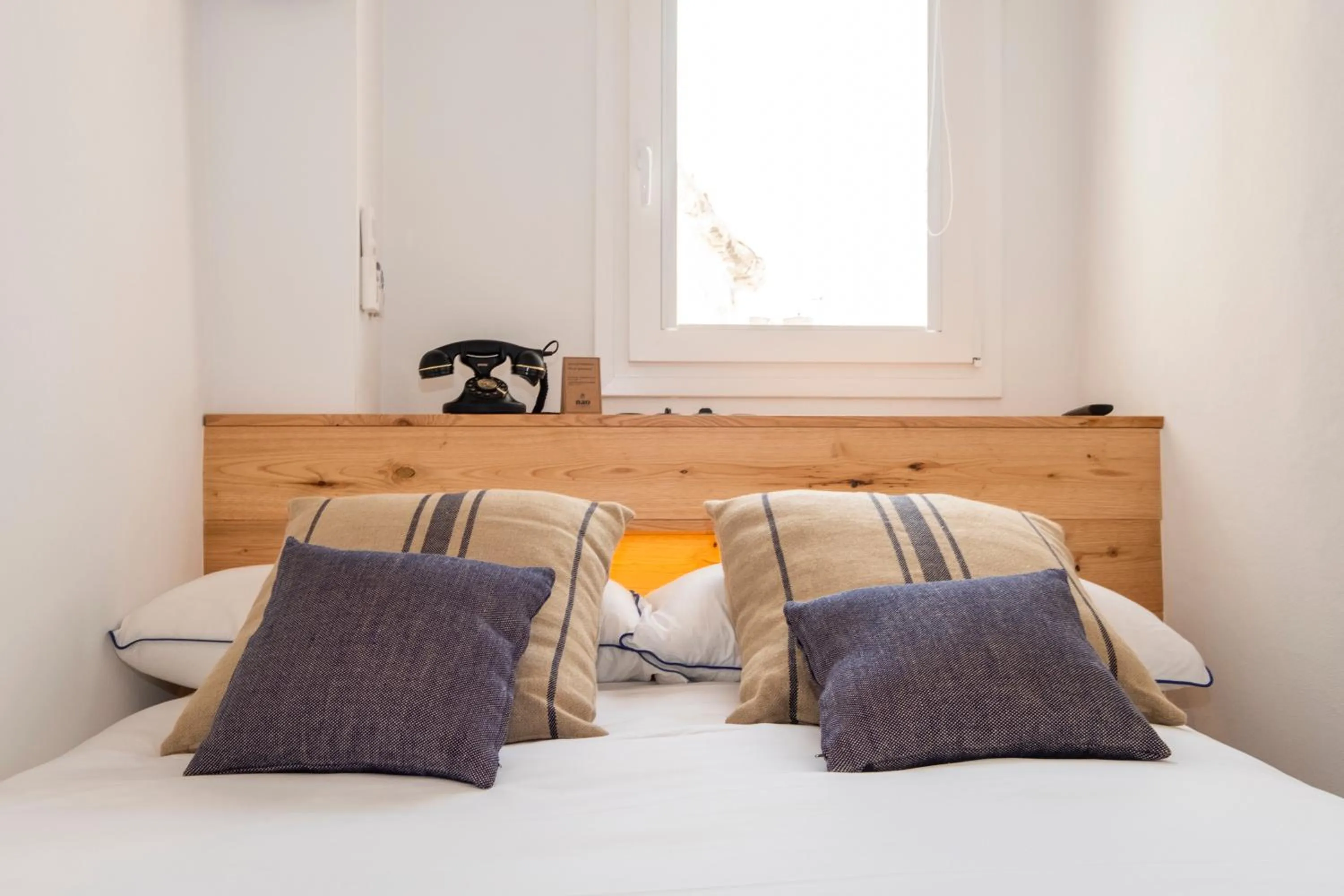 Decorative detail, Bed in Nao Catedral Boutique Hotel