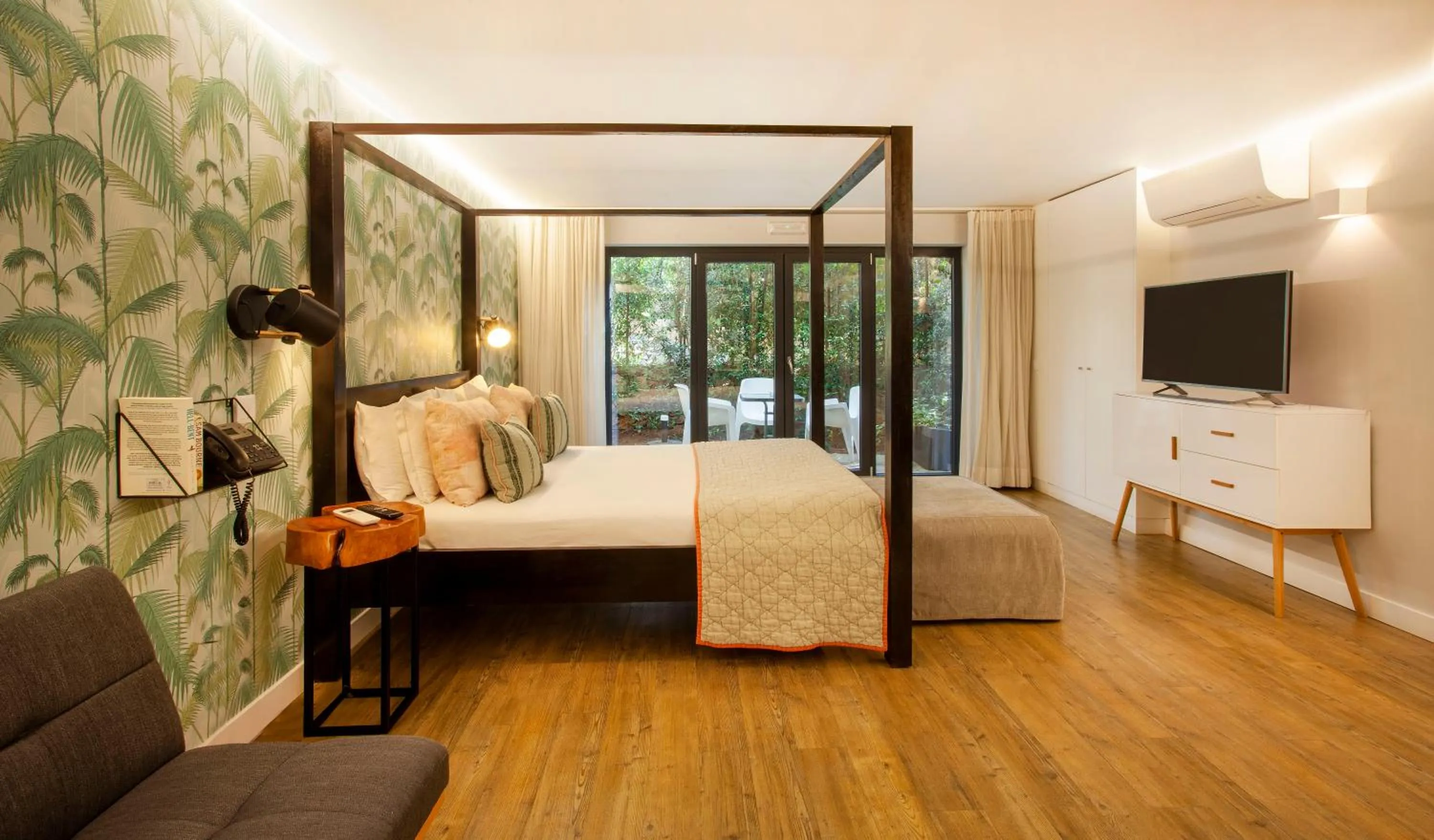 Bed in Casa Vela Boutique House