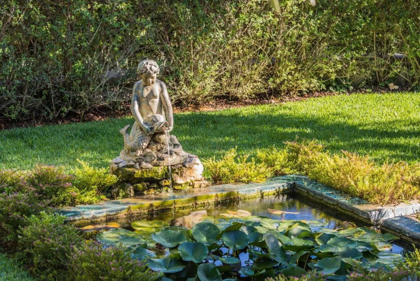 Garden in Casa Vela Boutique House