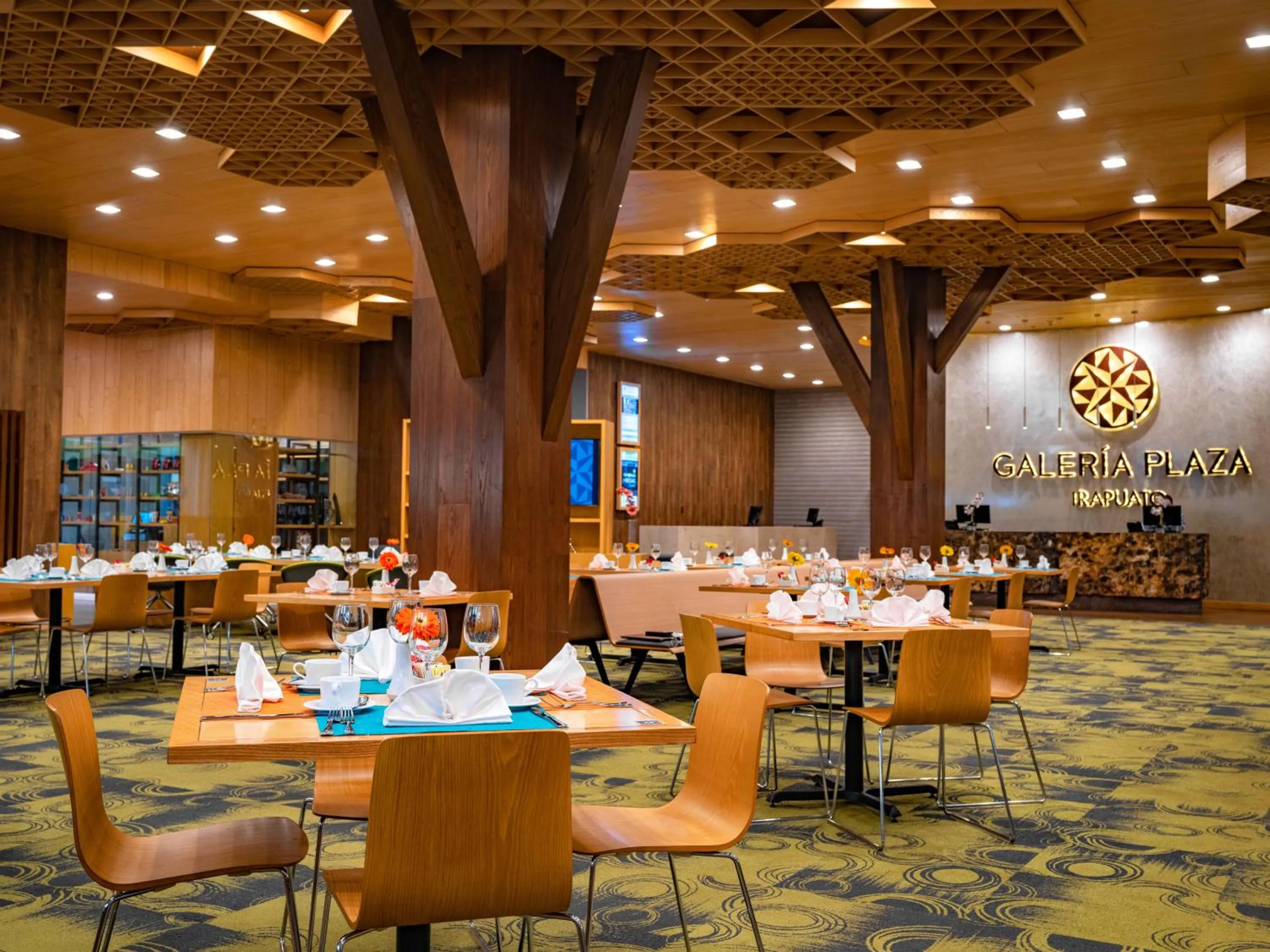 Restaurant/places to eat in Galeria Plaza Irapuato