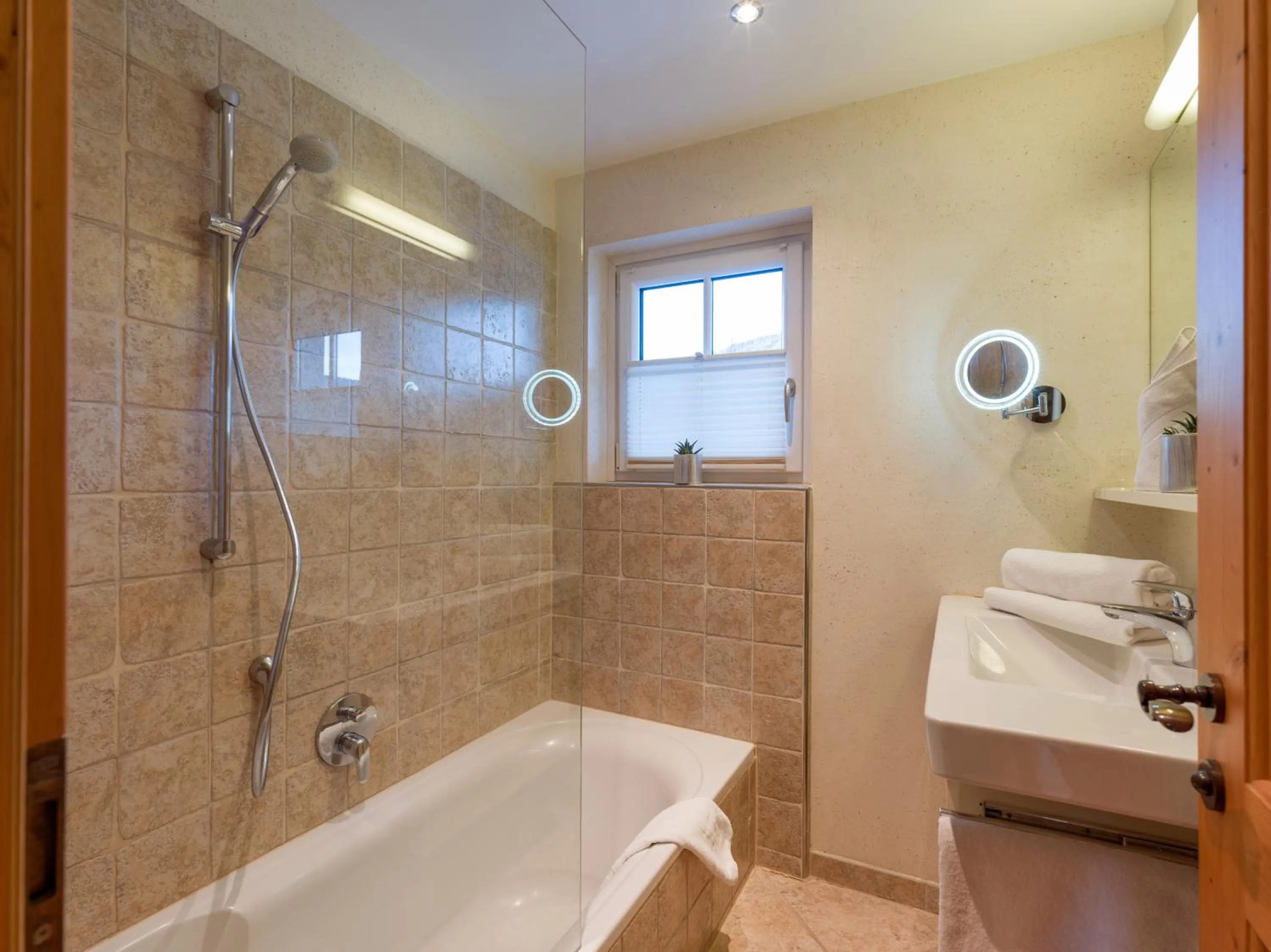 Bathroom in Alpen Glück Hotel Villa Lisa garni