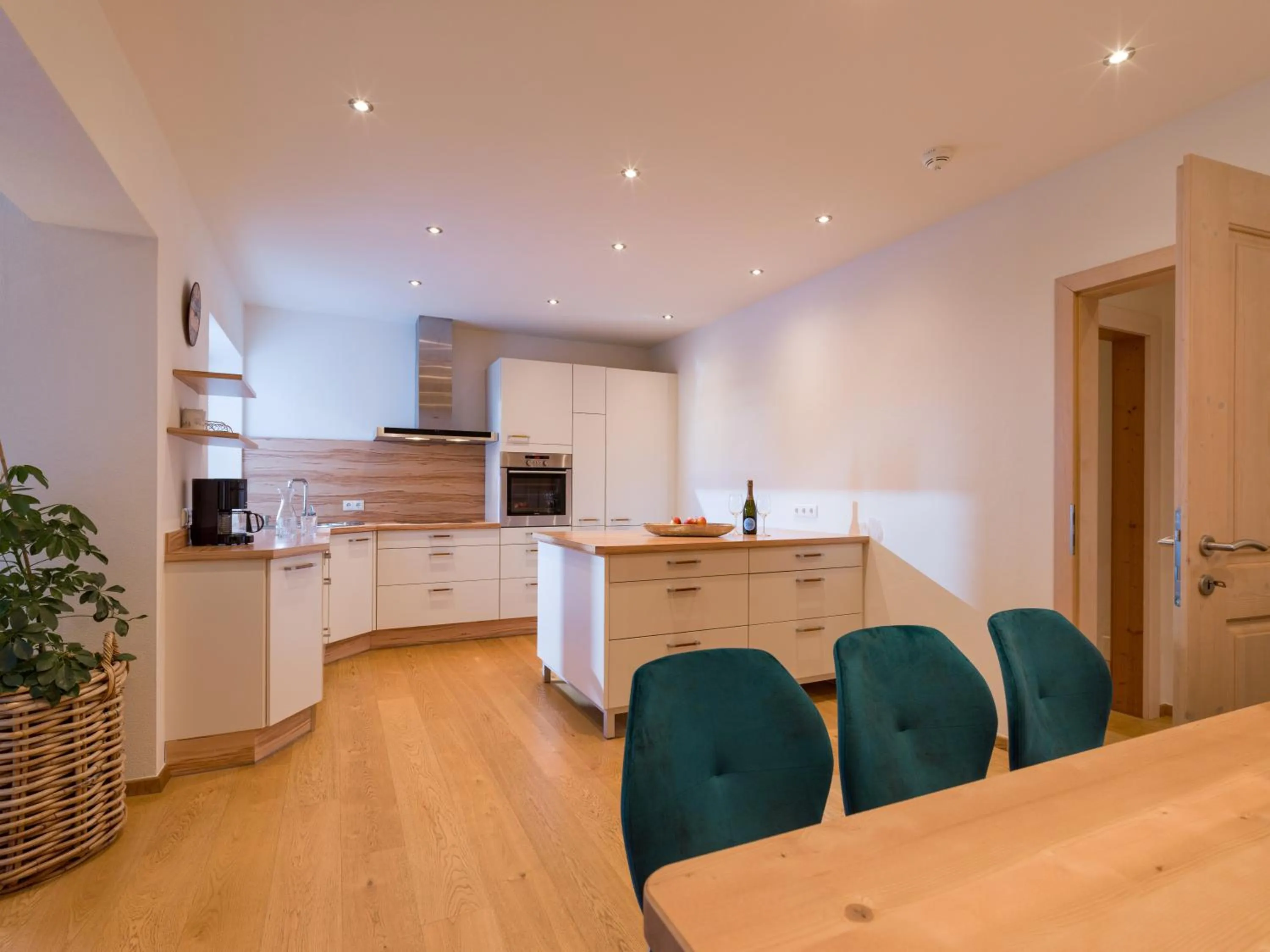 Kitchen or kitchenette in Alpen Glück Hotel Villa Lisa garni