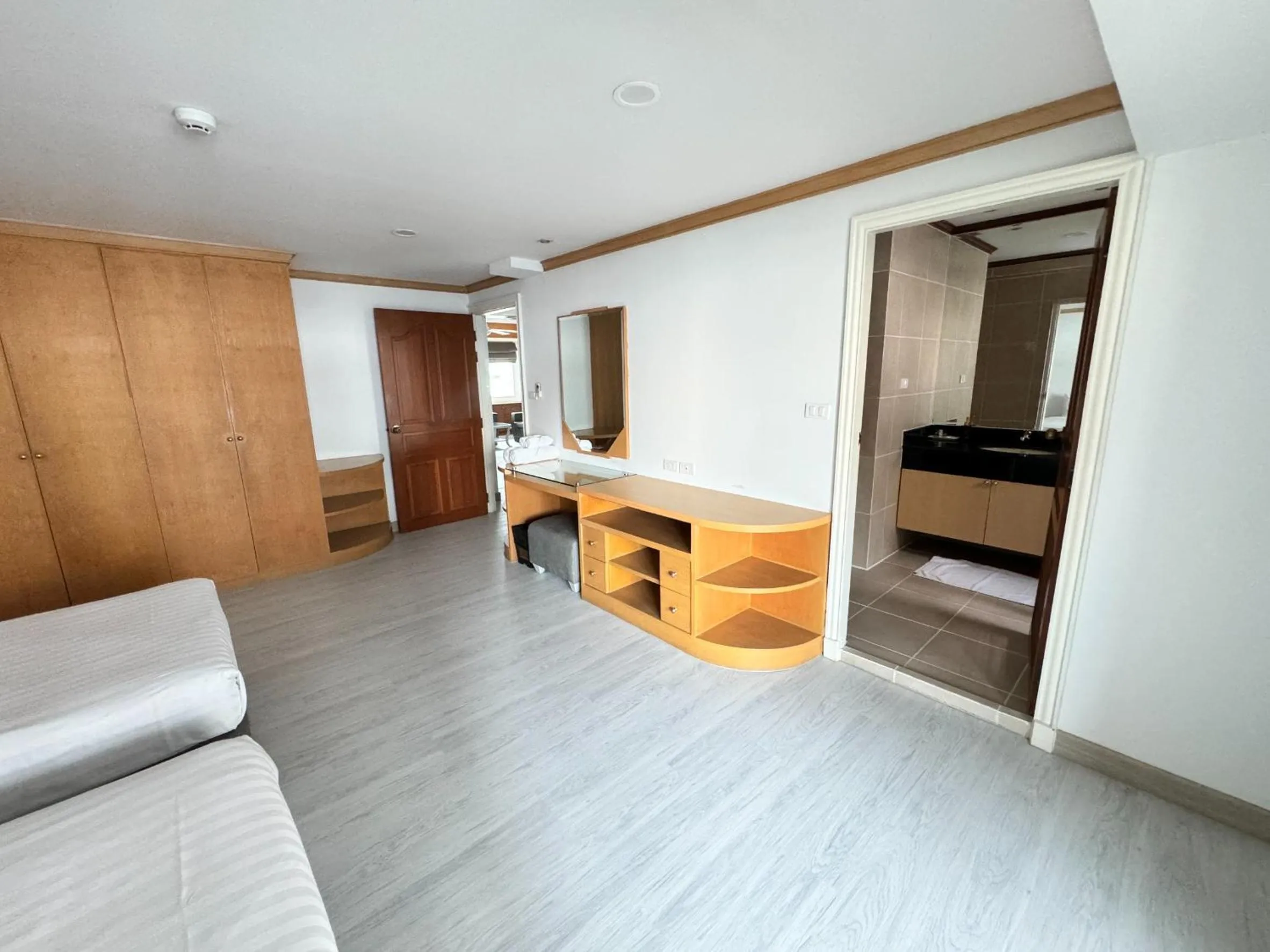 Bed in Chaidee Mansion