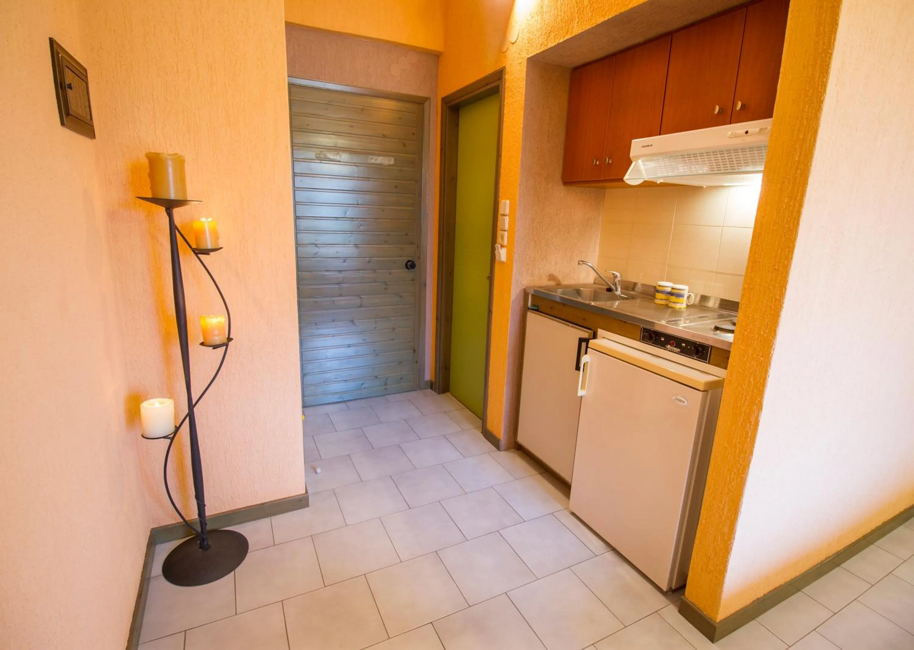 Kitchen or kitchenette in Lycasti Maisonettes