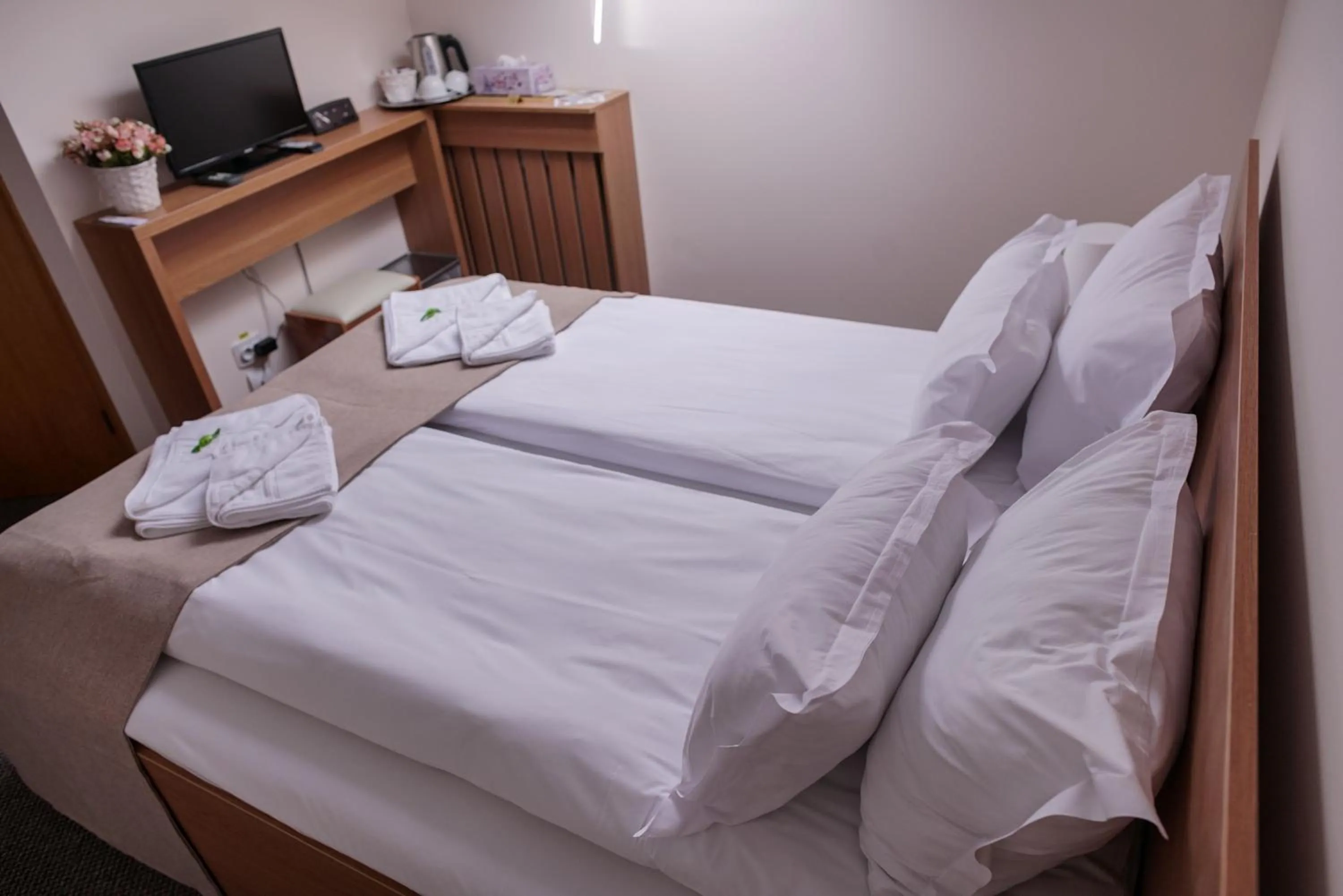 Bed in Bucharest Downtown Inn