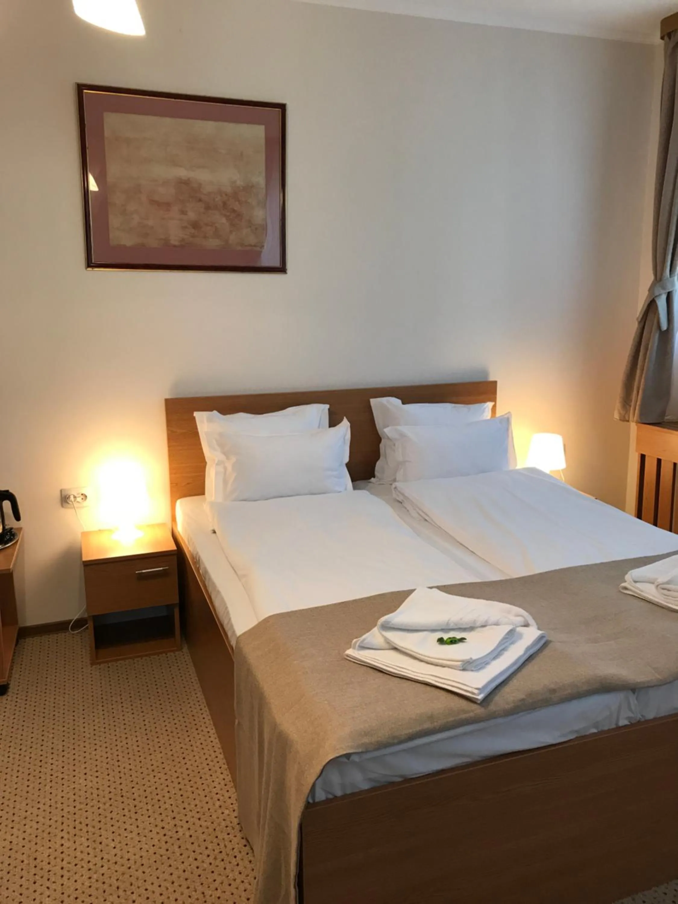 Bed in Bucharest Downtown Inn