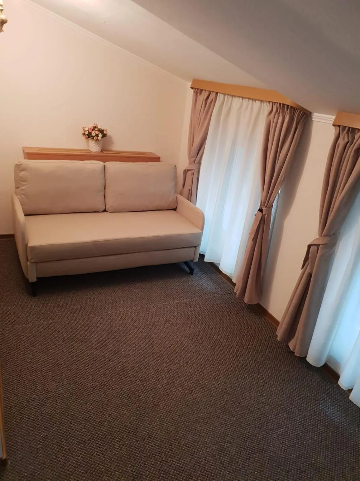 Bed in Bucharest Downtown Inn