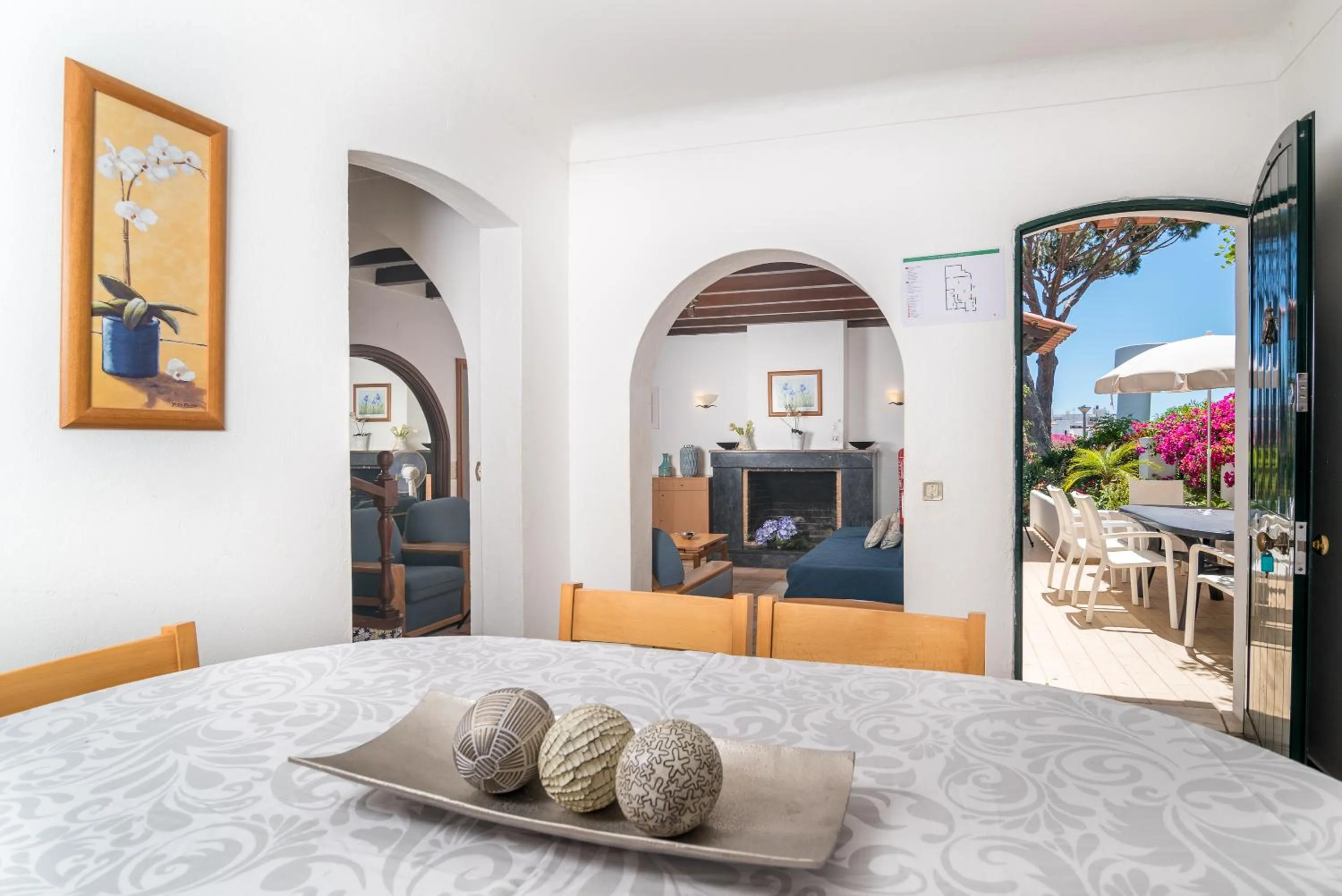 Communal lounge/ TV room in Verde Pino