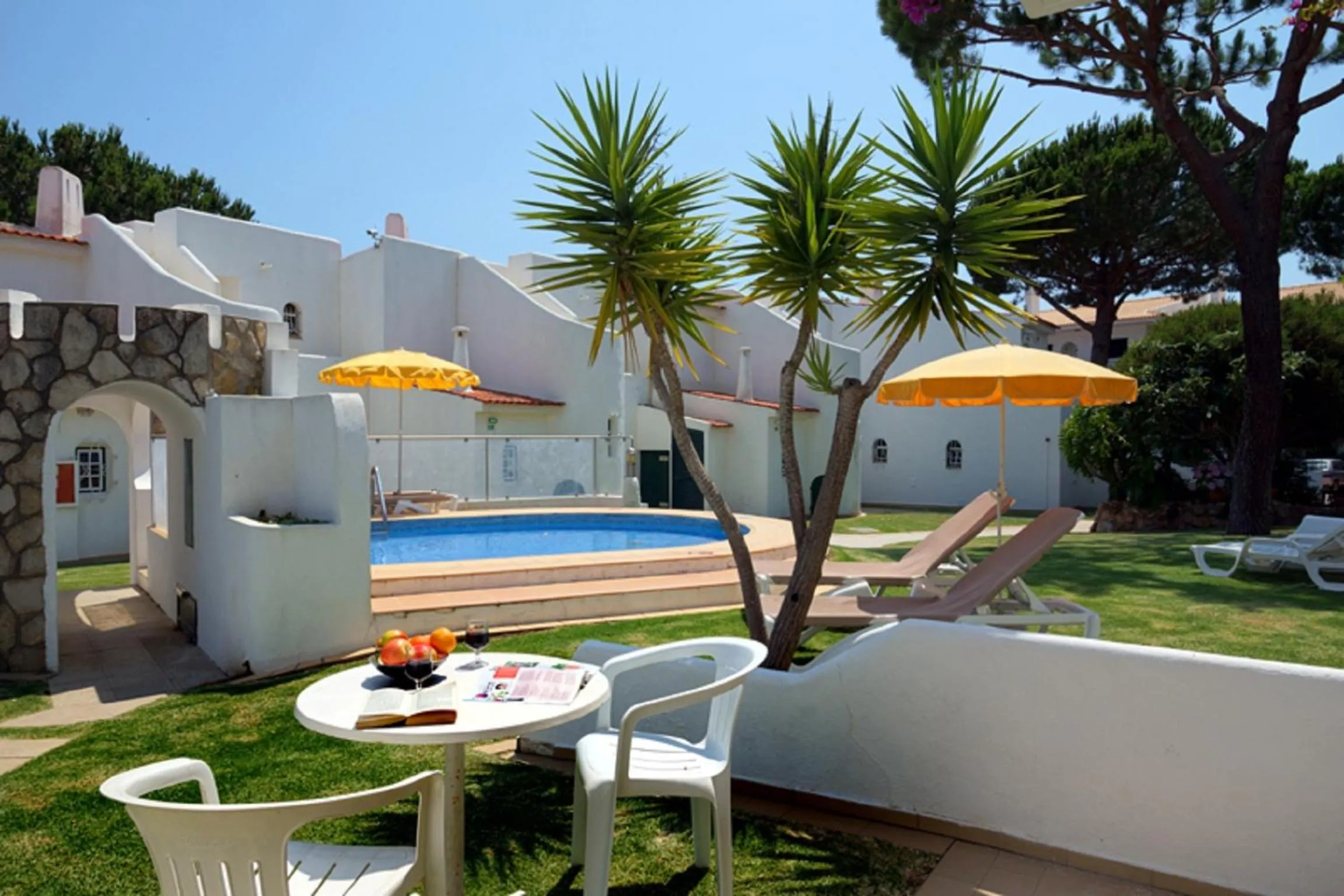 Swimming pool in Verde Pino