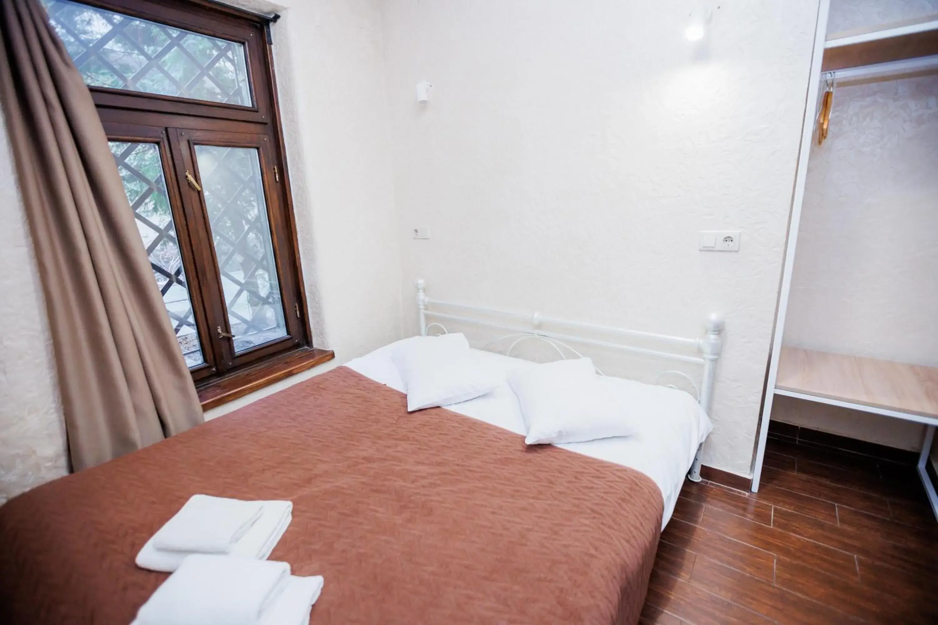 Superior Double Room in Staryi Krakiv Superior Double Room in Staryi Krakiv