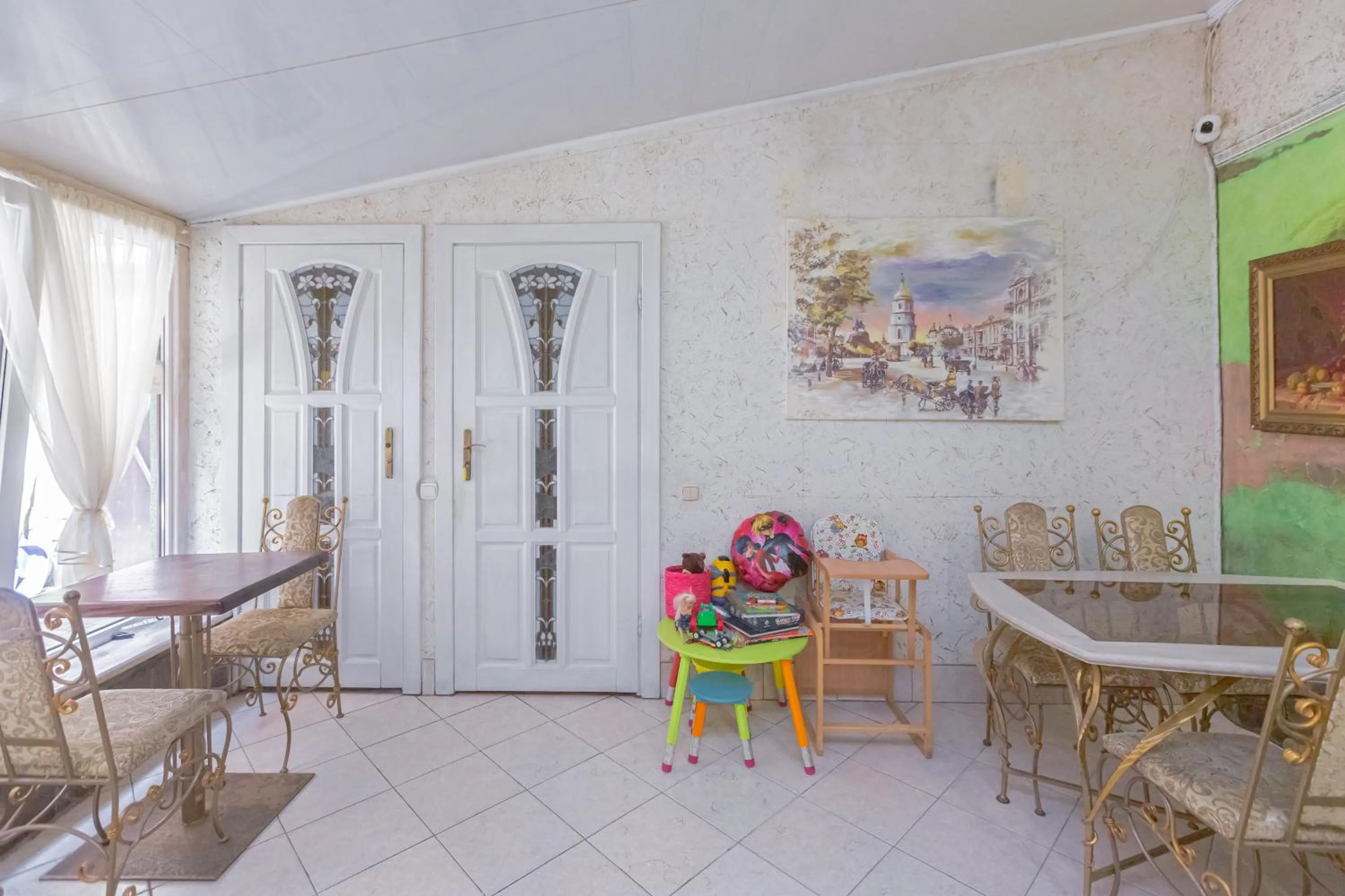 Living room in Staryi Krakiv