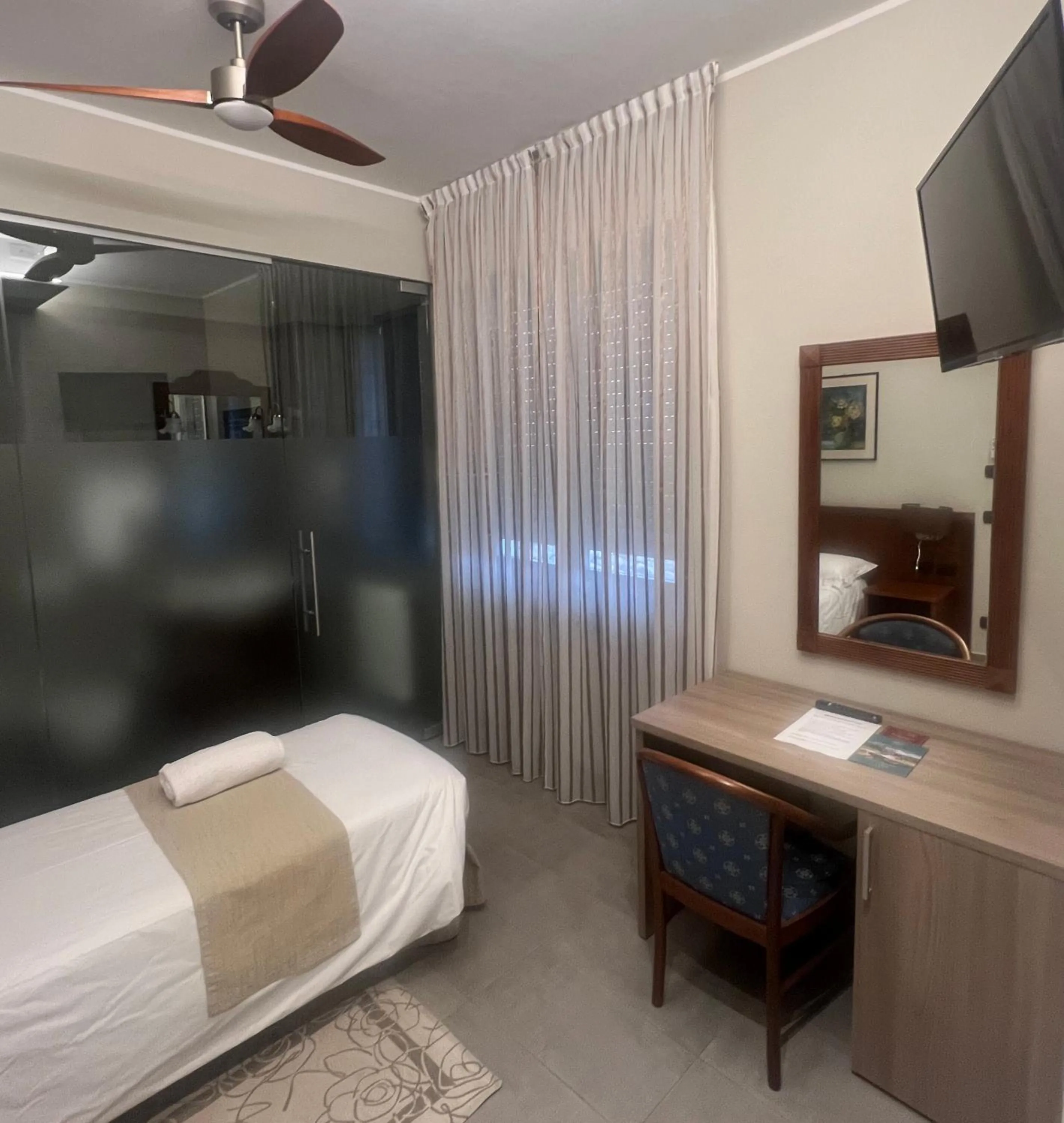 Bed in Hotel Il Grappolo D'Oro