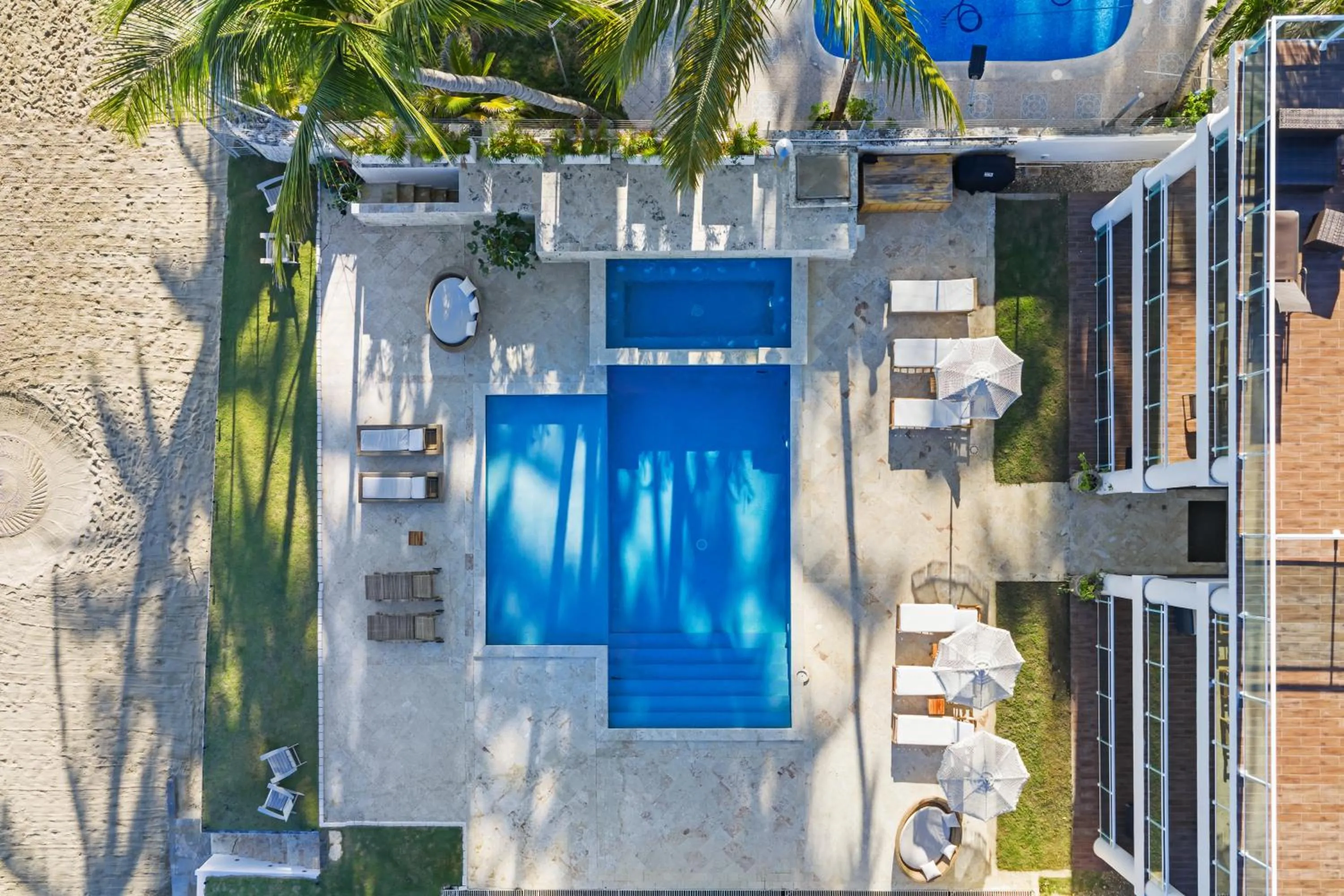 Watermark Luxury Oceanfront Residences