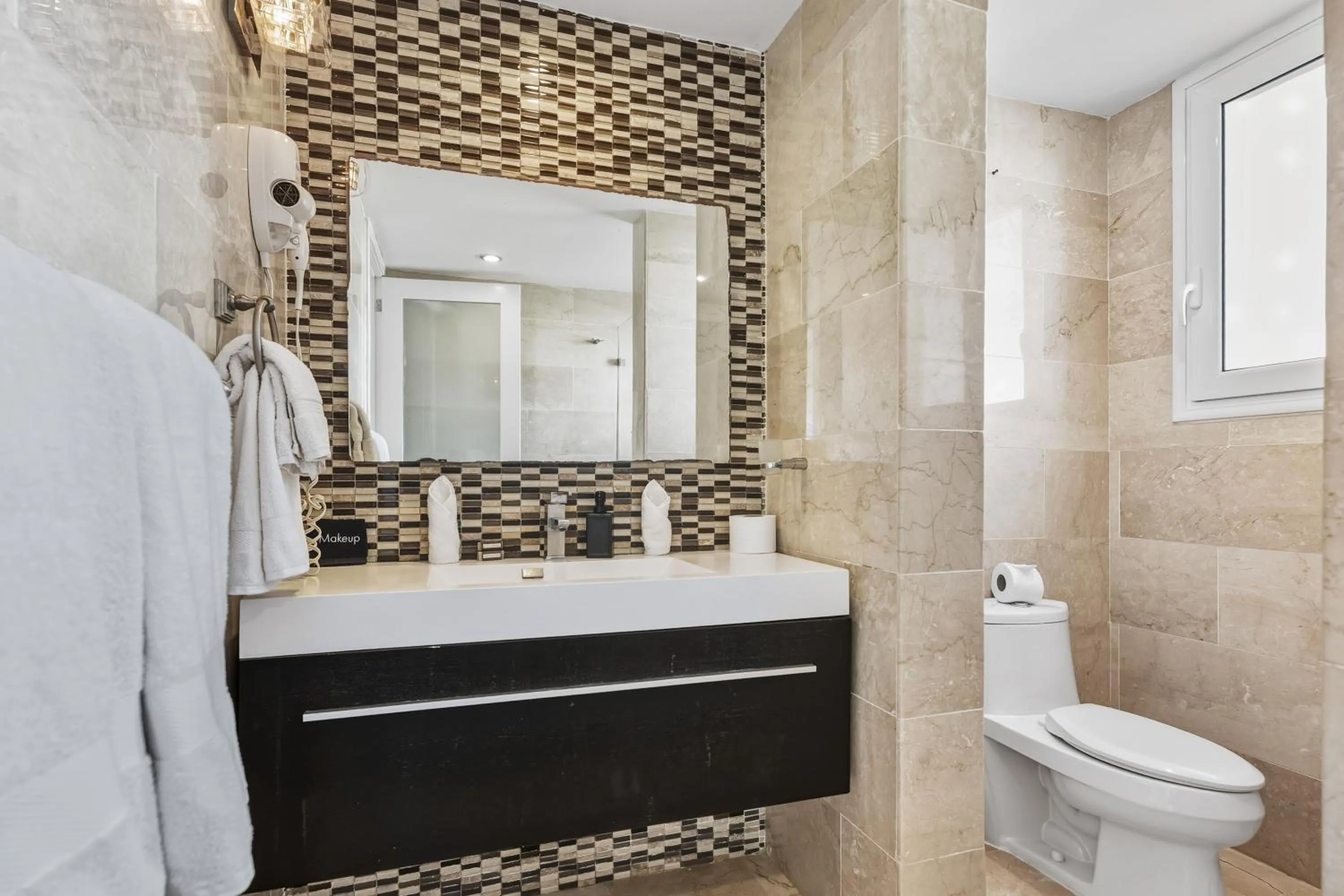 Watermark Luxury Oceanfront Residences