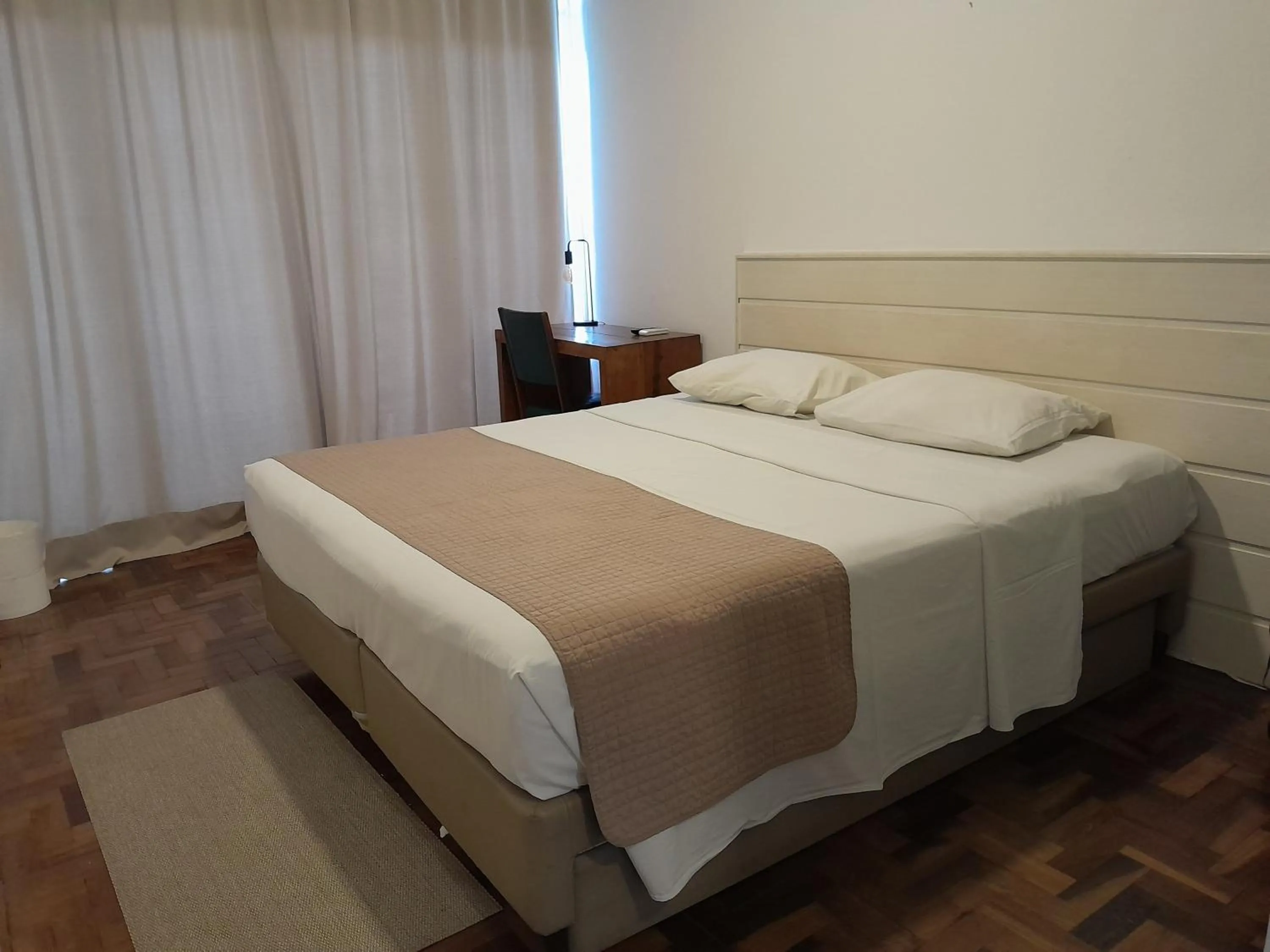 Bed in Hotel Marambaia Cabeçudas - frente mar